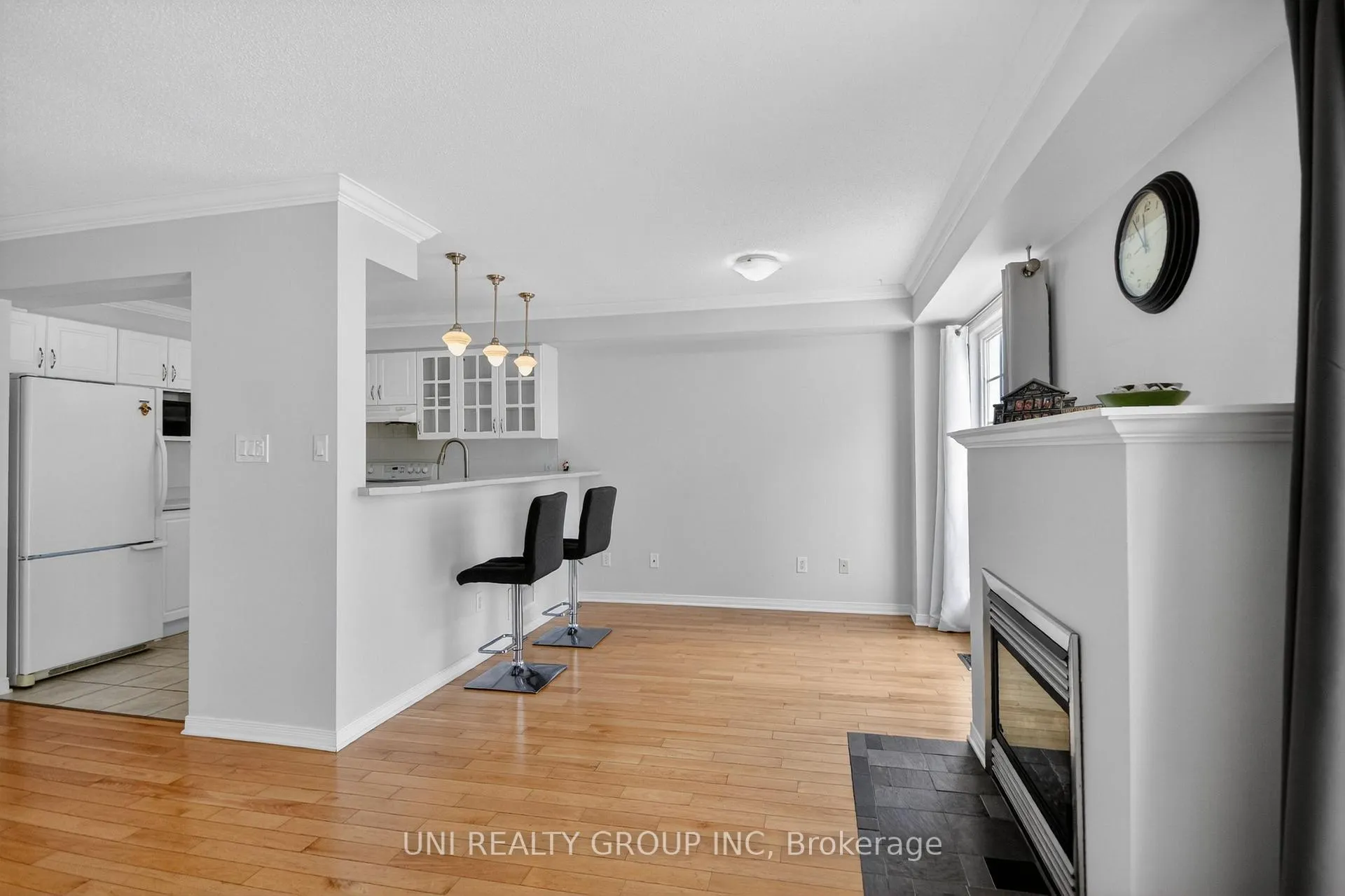 Photo 9 of 546 Ashbourne Crescent, Ottawa, Barrhaven - Stonebridge — HOMEH