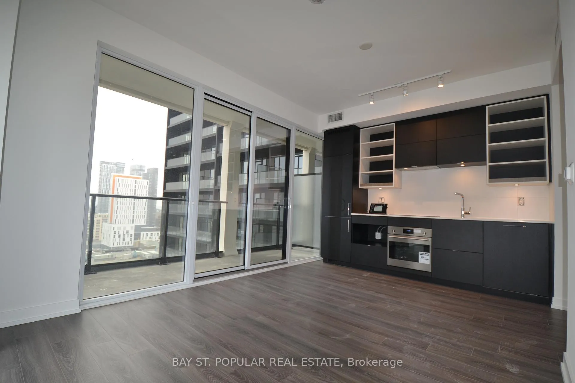 Photo 2 of Unit 2016, 20 Edward Street, Toronto, Bay Street Corridor — HOMEH