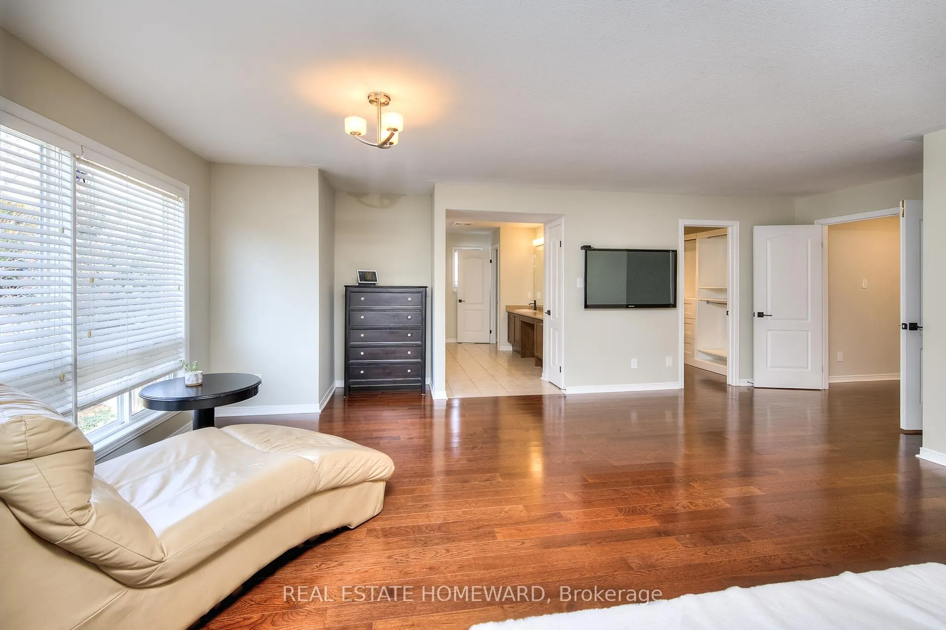 Photo 19 of 225 Ridgemere Court, Kitchener, Doon South — HOMEH
