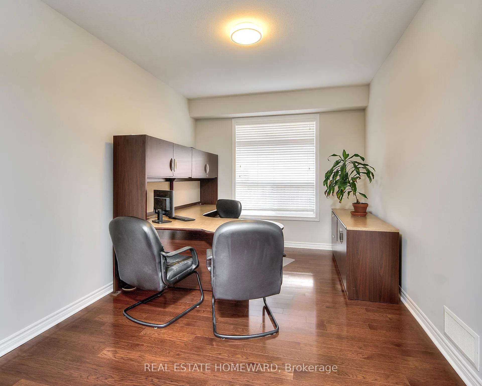 Photo 21 of 225 Ridgemere Court, Kitchener, Doon South — HOMEH