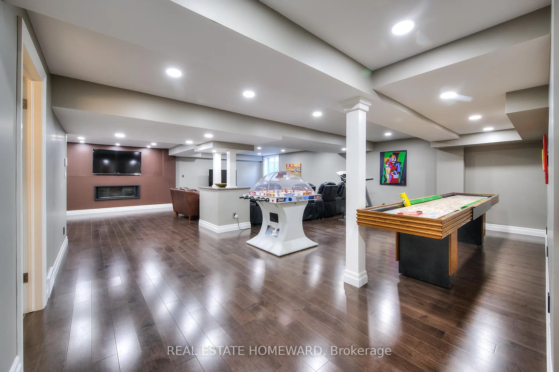 Photo 23 of 225 Ridgemere Court, Kitchener, Doon South — HOMEH