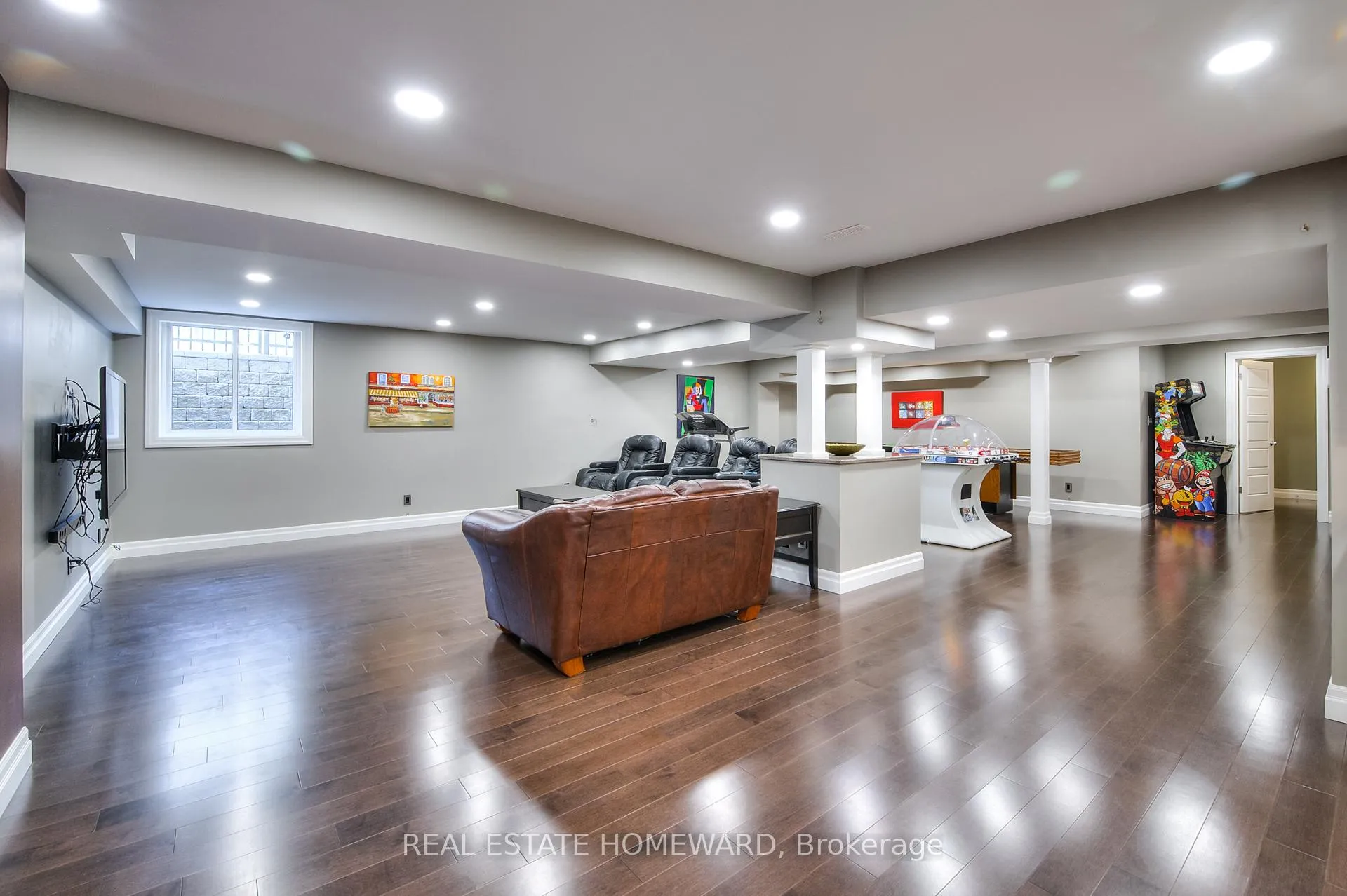 Photo 25 of 225 Ridgemere Court, Kitchener, Doon South — HOMEH