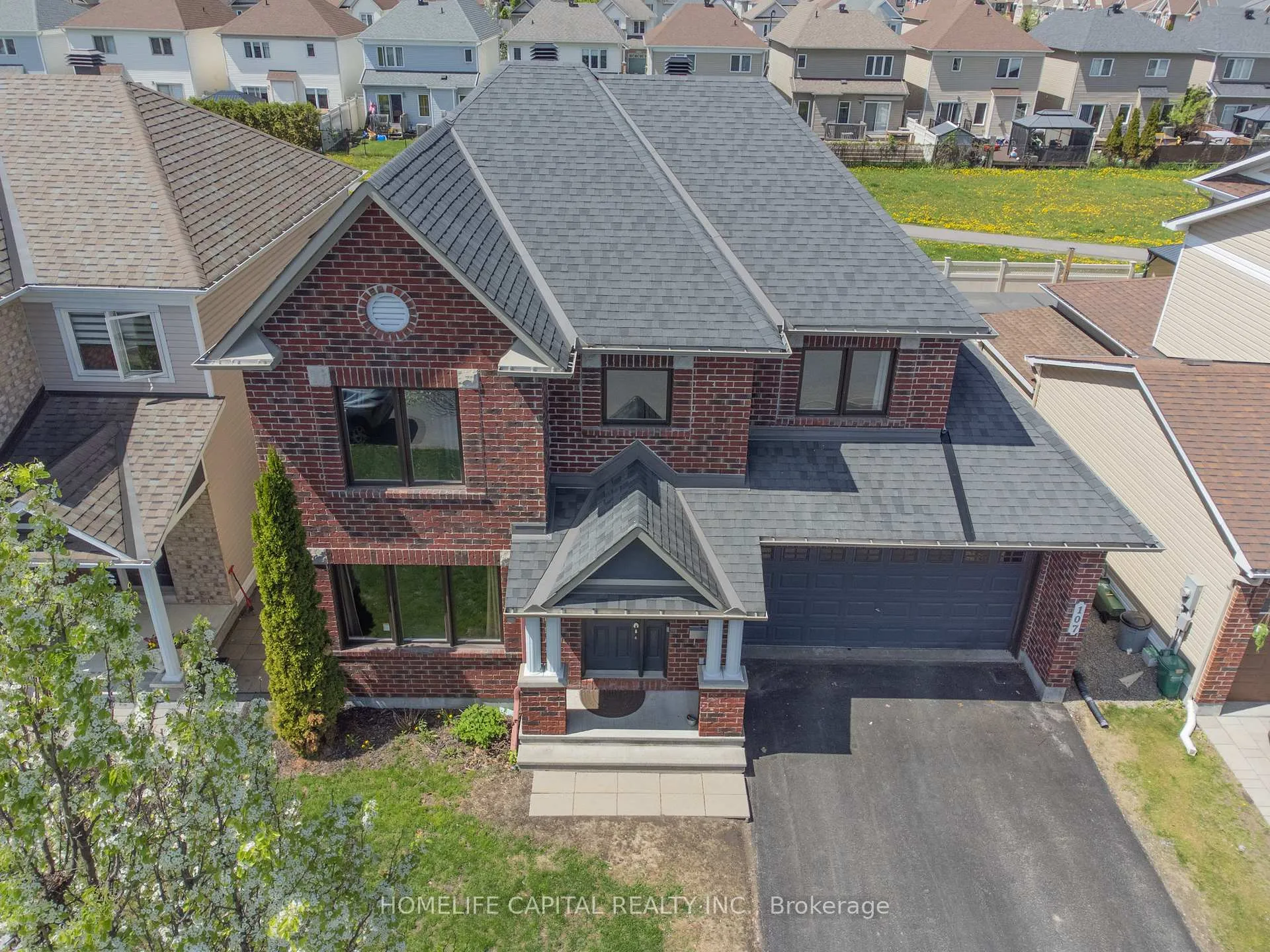 Photo 3 of 107 Vallier Way, Ottawa, Avalon East — HOMEH
