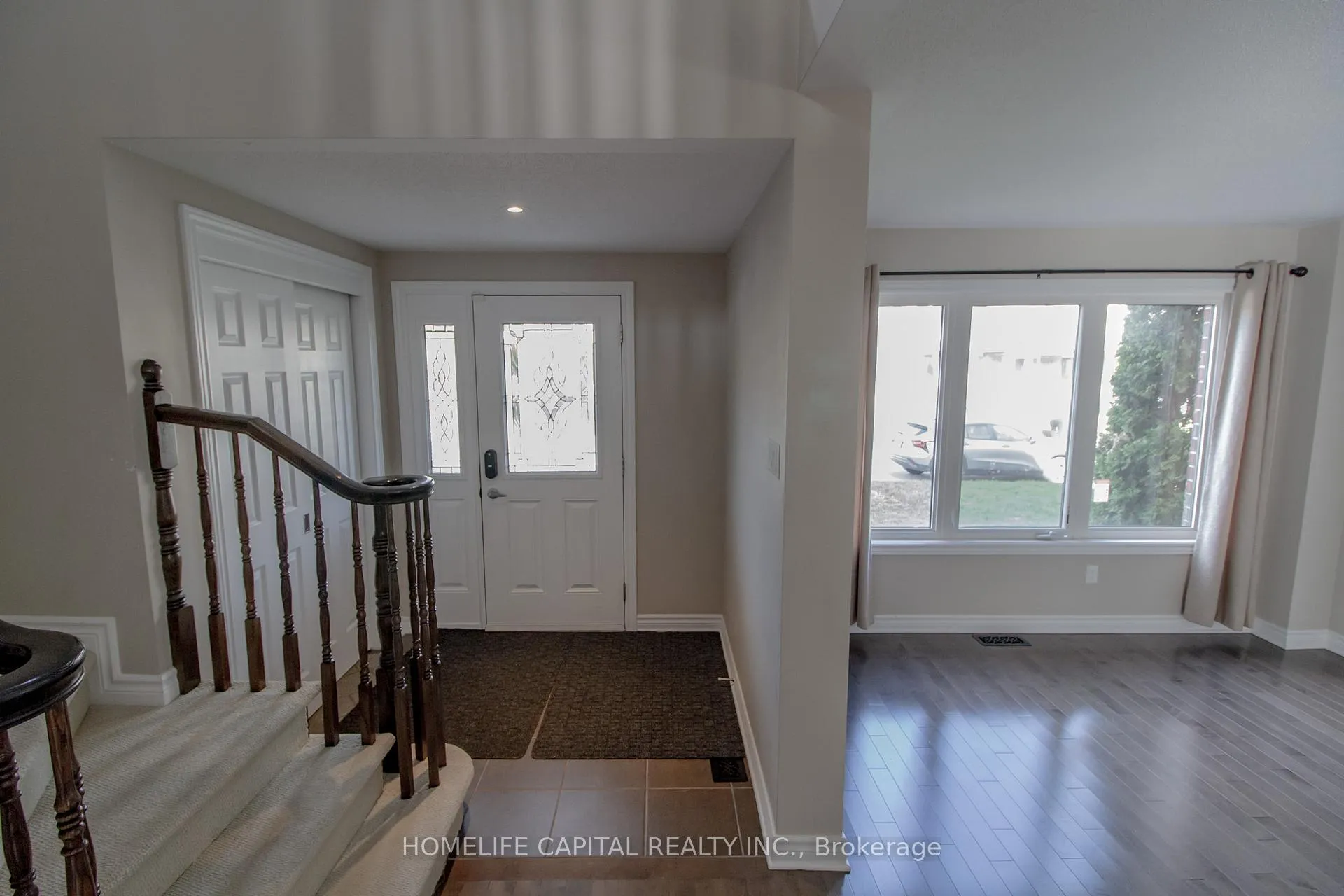 Photo 4 of 107 Vallier Way, Ottawa, Avalon East — HOMEH