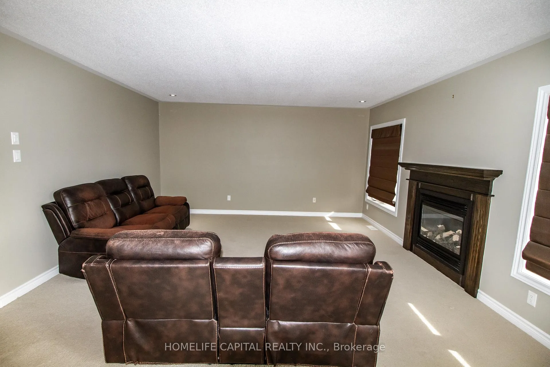 Photo 5 of 107 Vallier Way, Ottawa, Avalon East — HOMEH