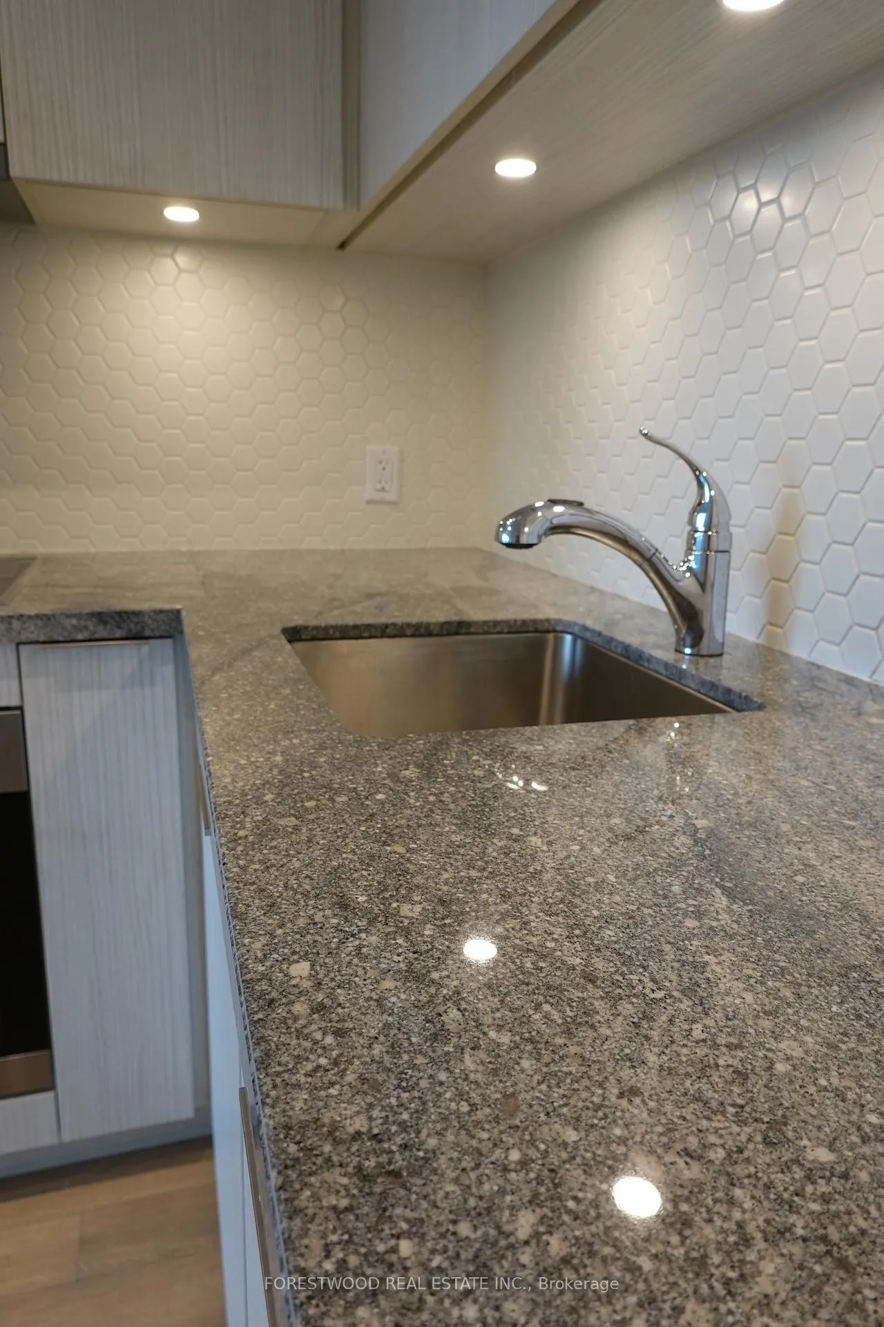 Photo 8 of Unit 519, 158 Front Street E, Toronto, Moss Park — HOMEH