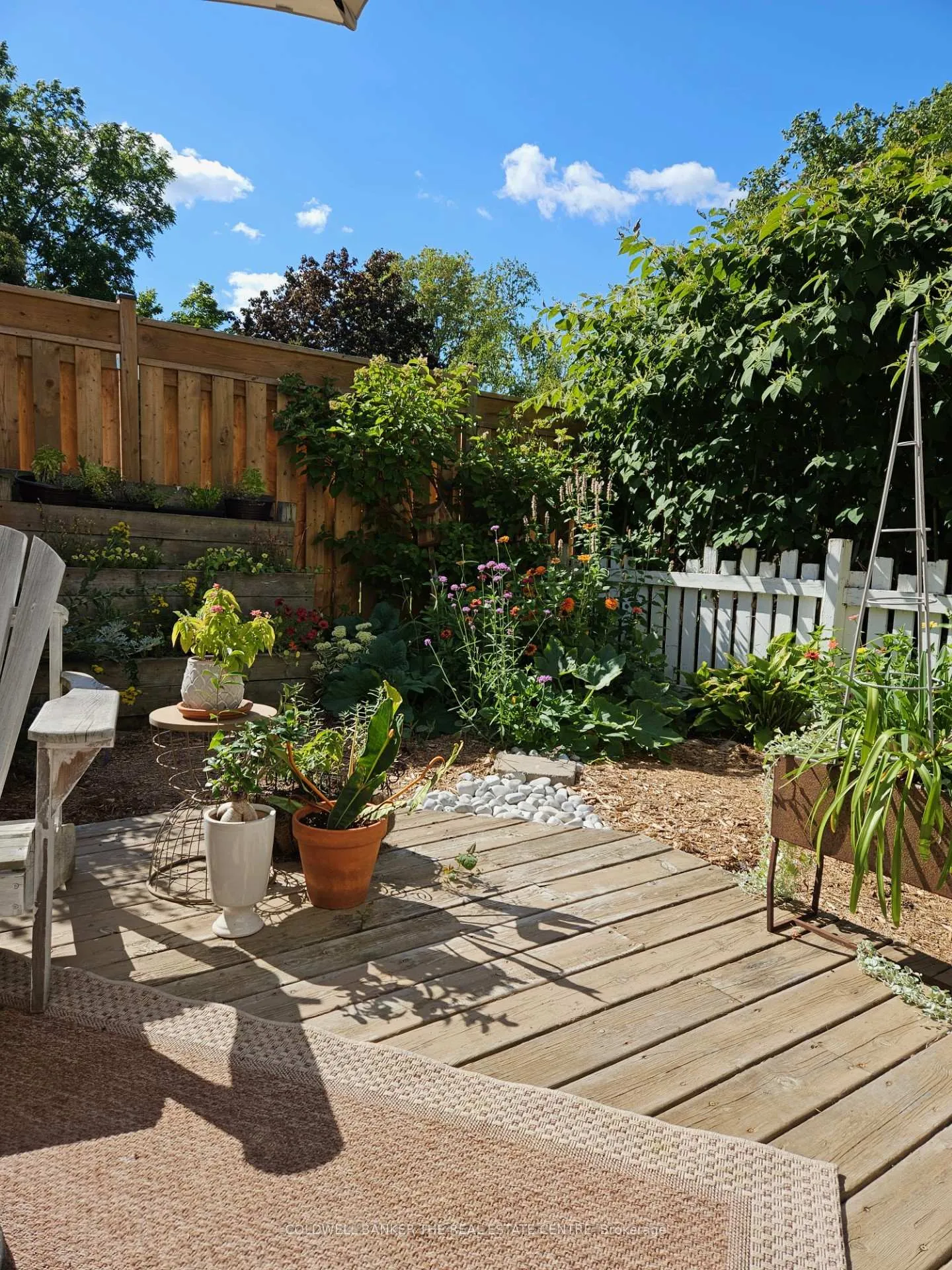 Photo 9 of Unit B, 61 Brock Street, Uxbridge — HOMEH