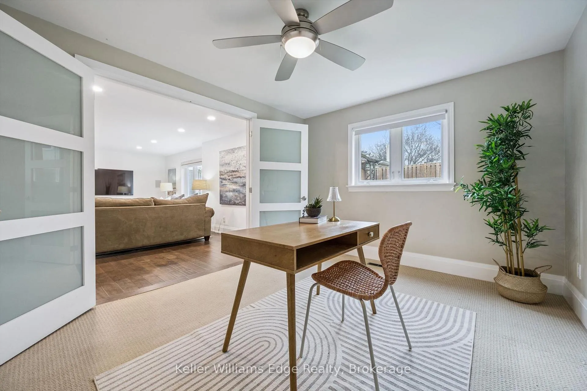 Photo 13 of 2414 Upton Court, Oakville, West — HOMEH