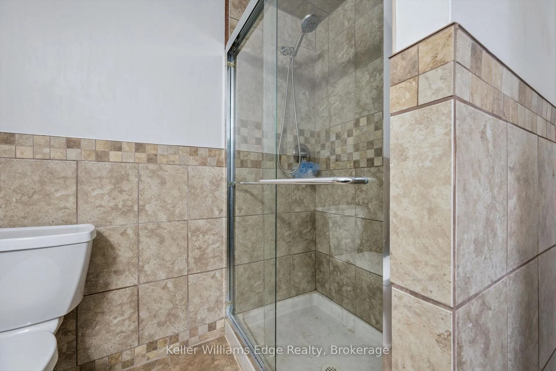 Photo 19 of 2414 Upton Court, Oakville, West — HOMEH