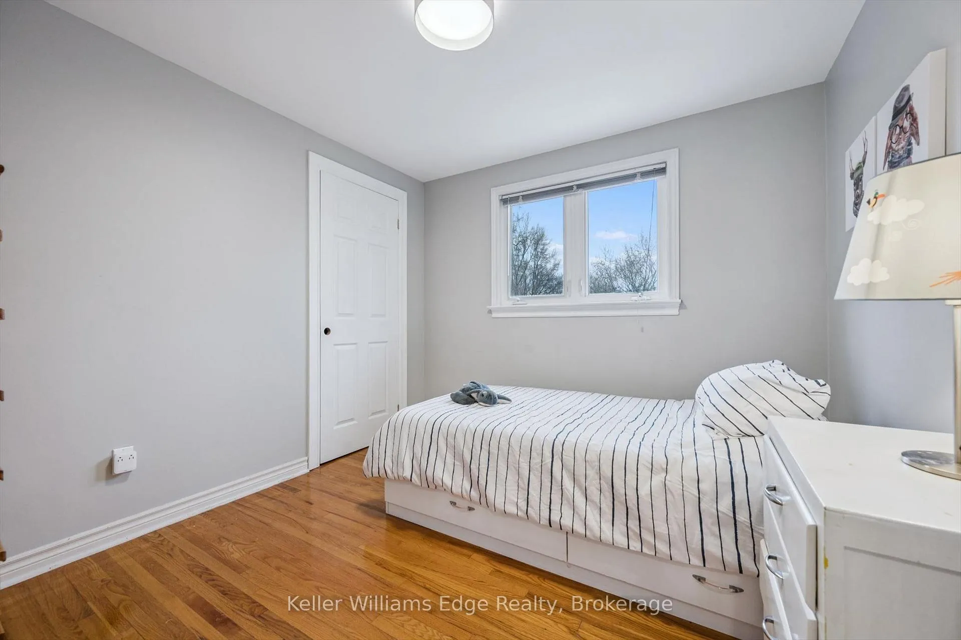 Photo 21 of 2414 Upton Court, Oakville, West — HOMEH