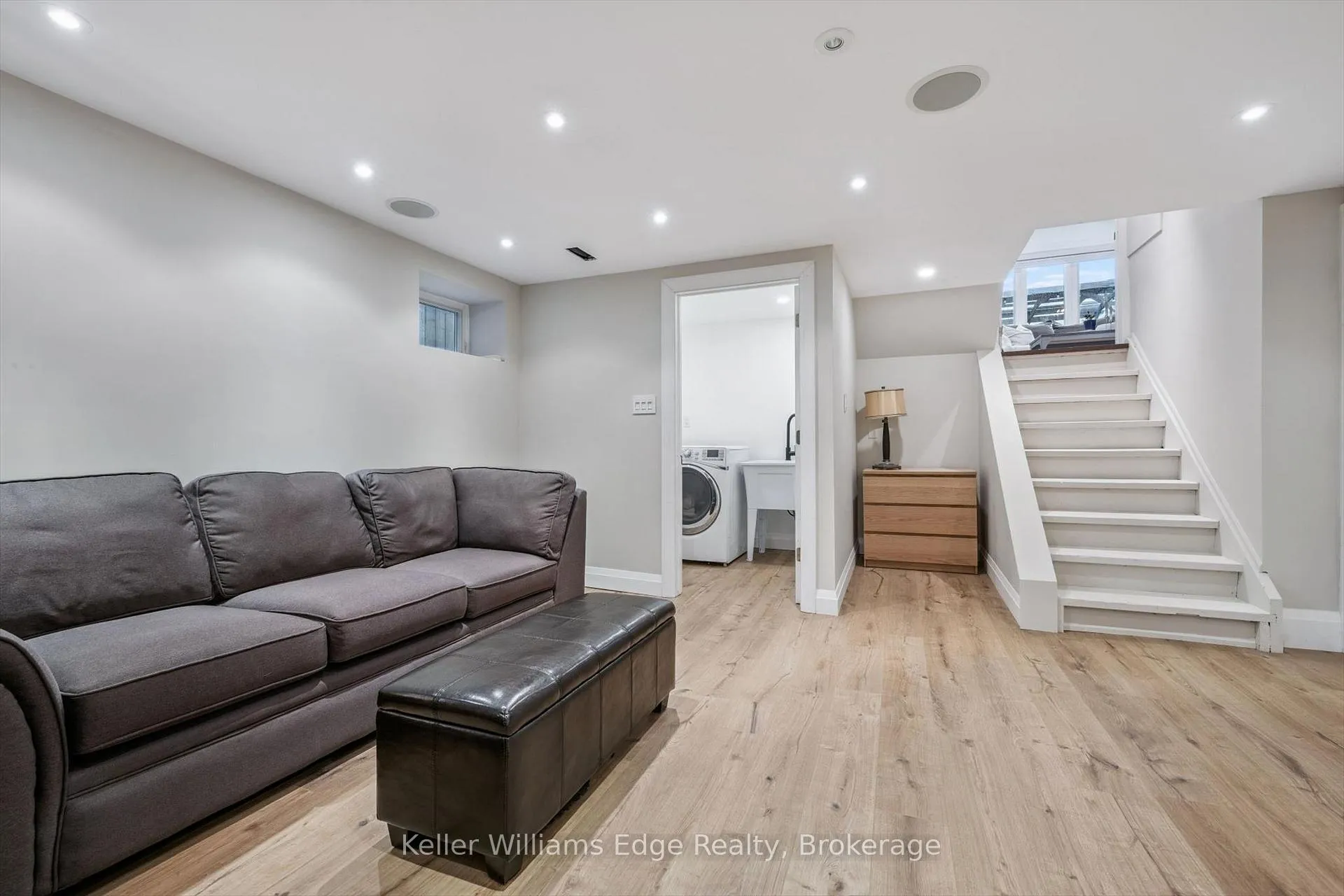 Photo 27 of 2414 Upton Court, Oakville, West — HOMEH