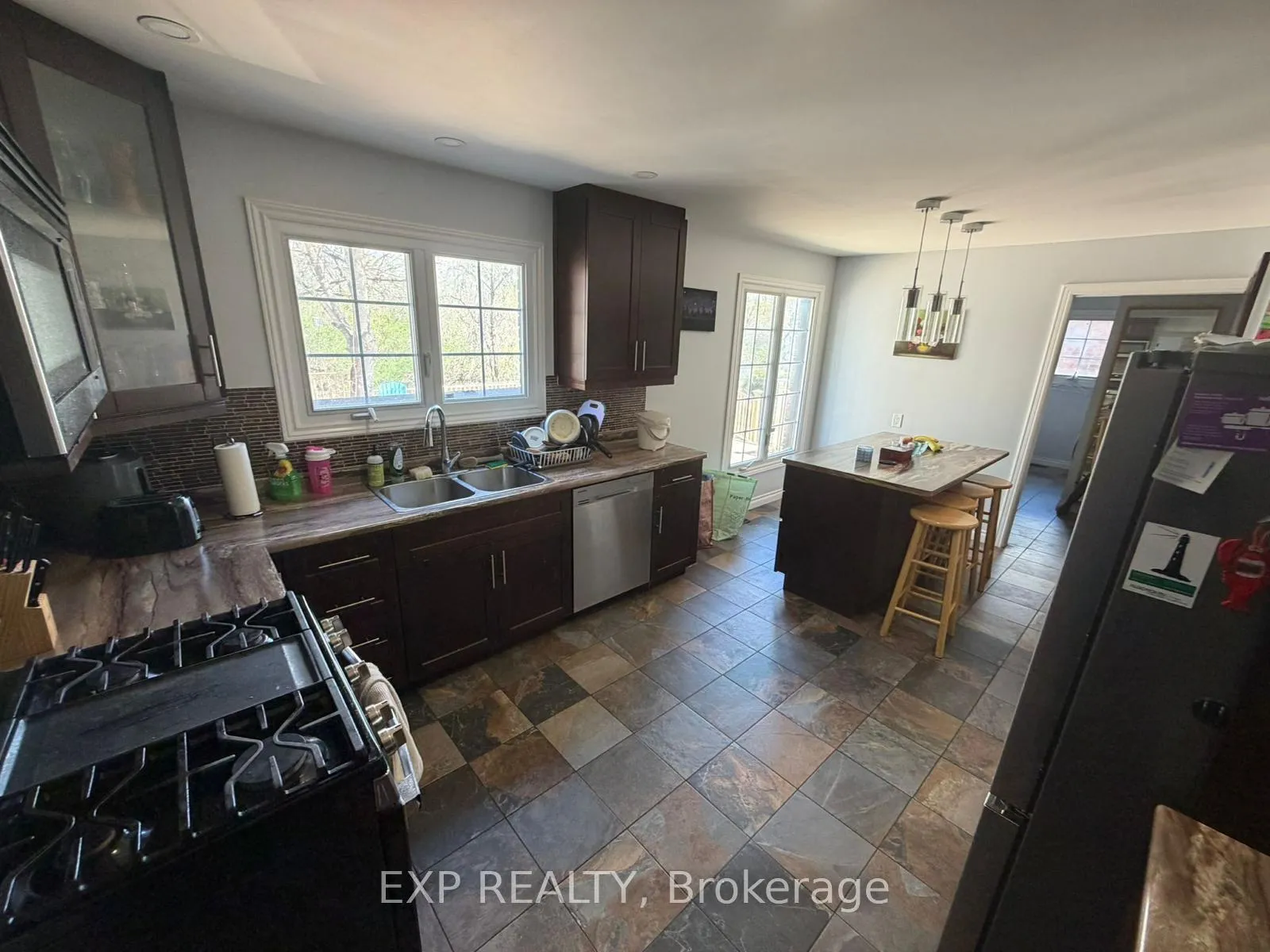 Photo 6 of 1061 Plante Drive, Ottawa, Hunt Club/Western Community — HOMEH