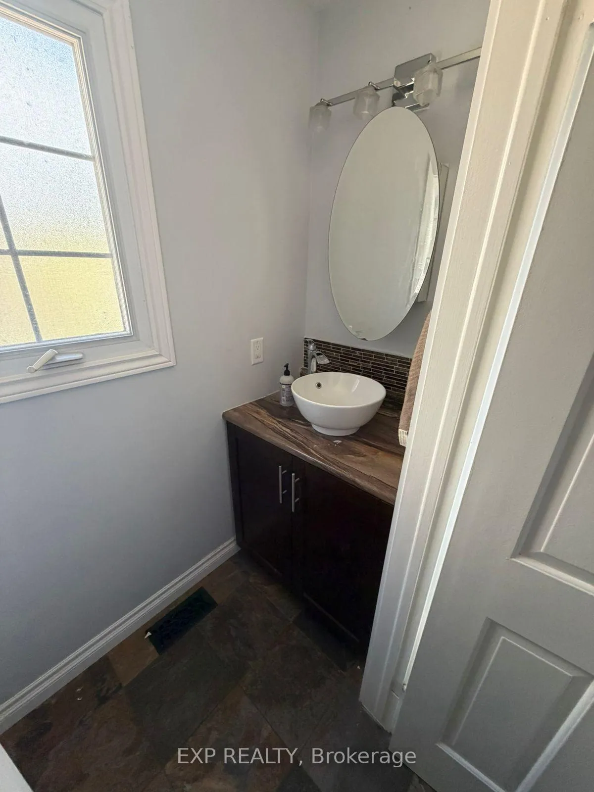 Photo 8 of 1061 Plante Drive, Ottawa, Hunt Club/Western Community — HOMEH