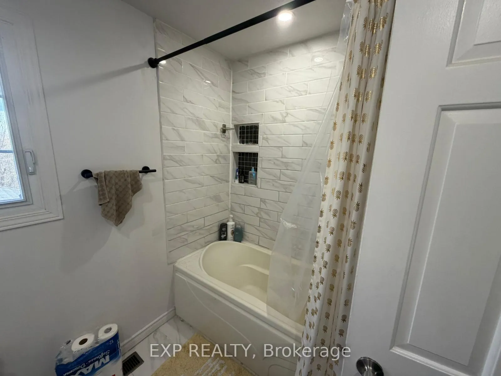 Photo 11 of 1061 Plante Drive, Ottawa, Hunt Club/Western Community — HOMEH