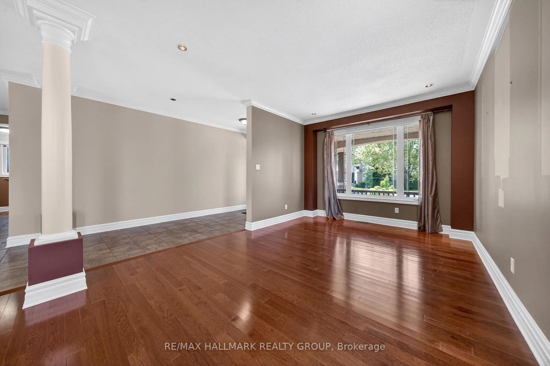 Photo 7 of 2030 Cherington Crescent, Ottawa, Avalon East — HOMEH