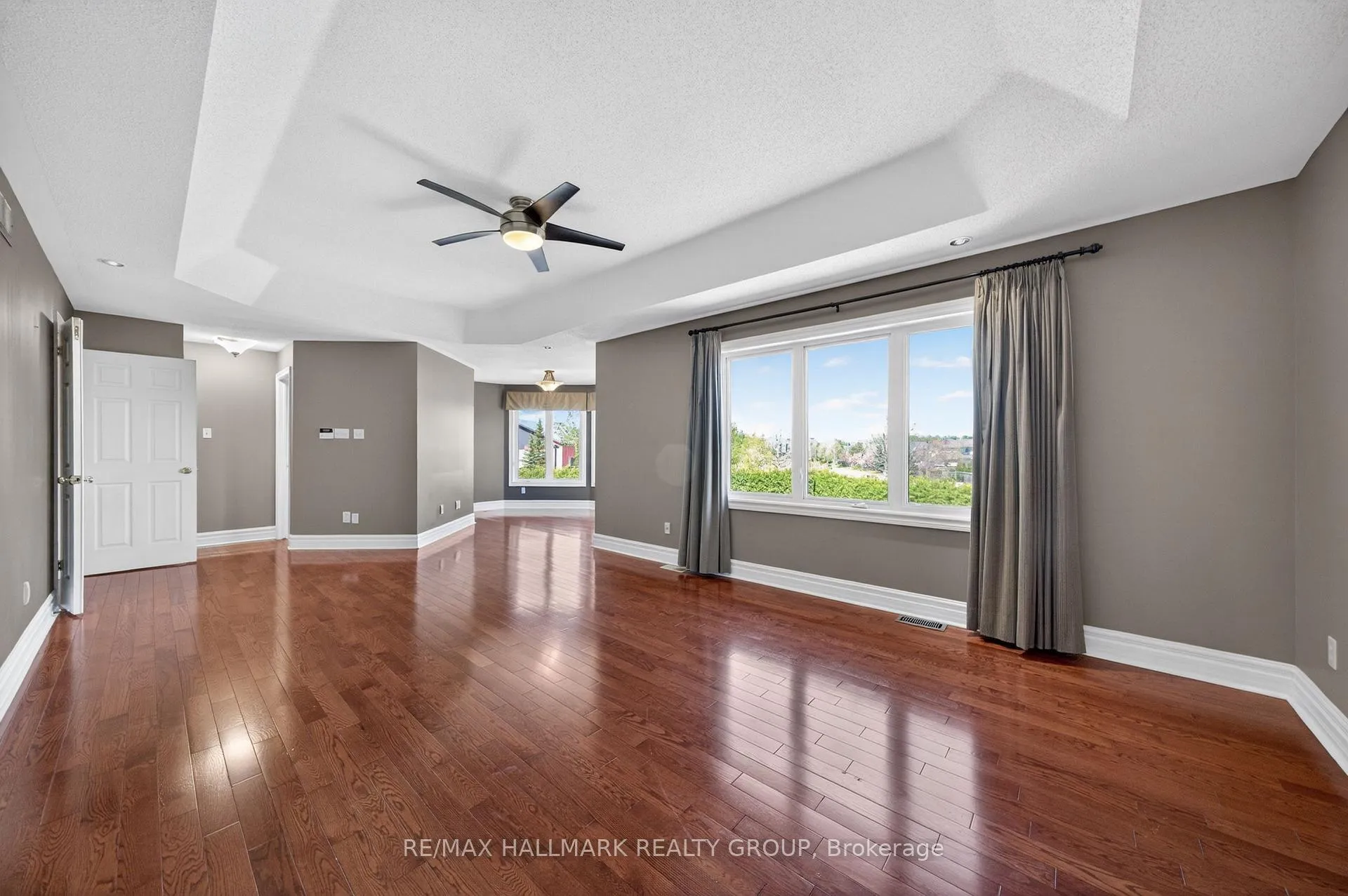 Photo 23 of 2030 Cherington Crescent, Ottawa, Avalon East — HOMEH