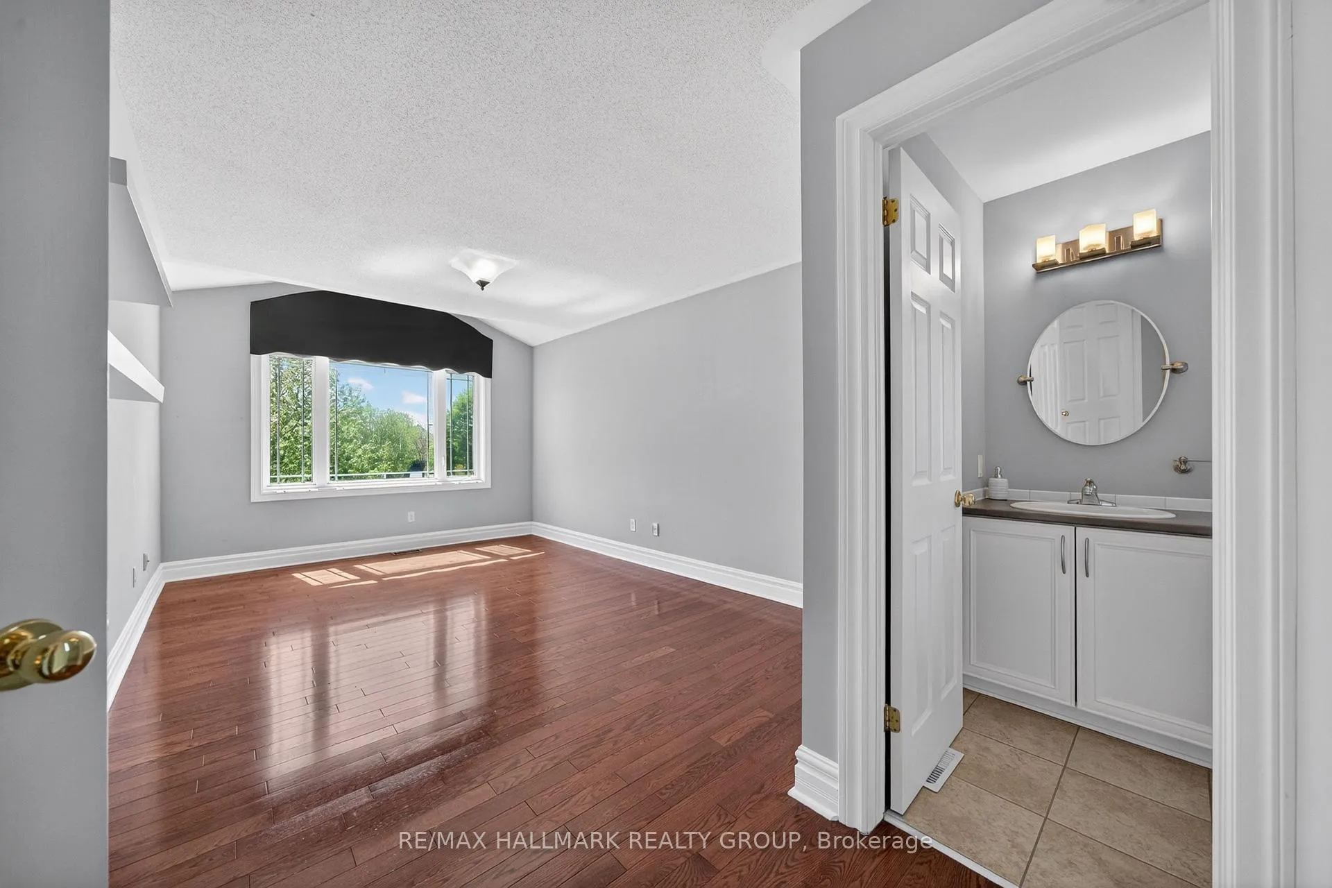 Photo 26 of 2030 Cherington Crescent, Ottawa, Avalon East — HOMEH