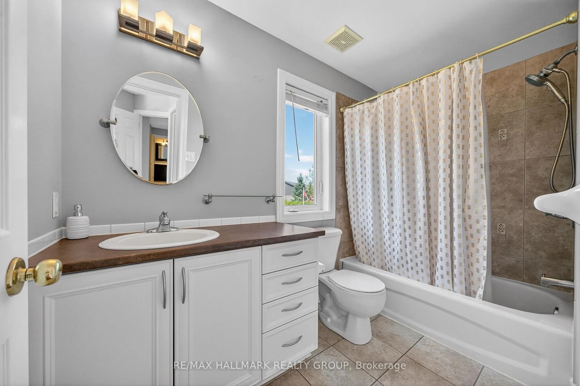 Photo 27 of 2030 Cherington Crescent, Ottawa, Avalon East — HOMEH
