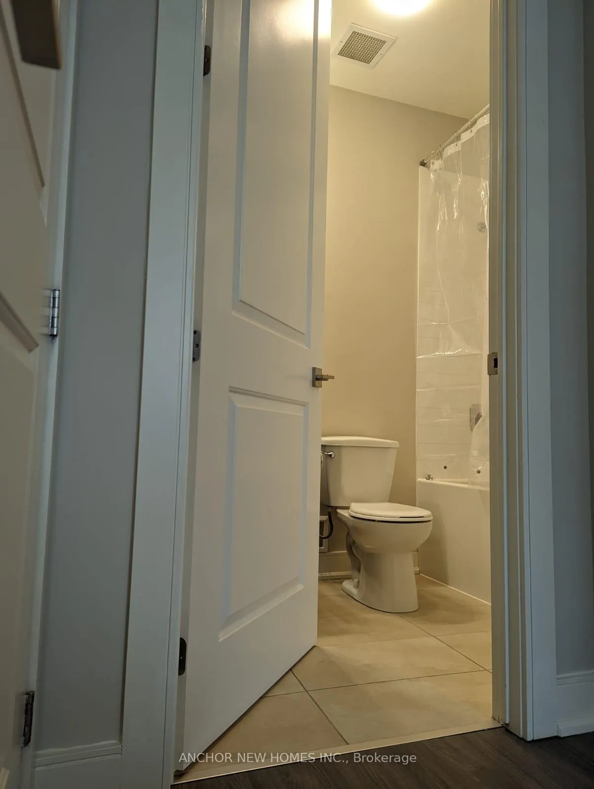 Photo 11 of Unit 304, 150 Main Street W, Hamilton, Central — HOMEH