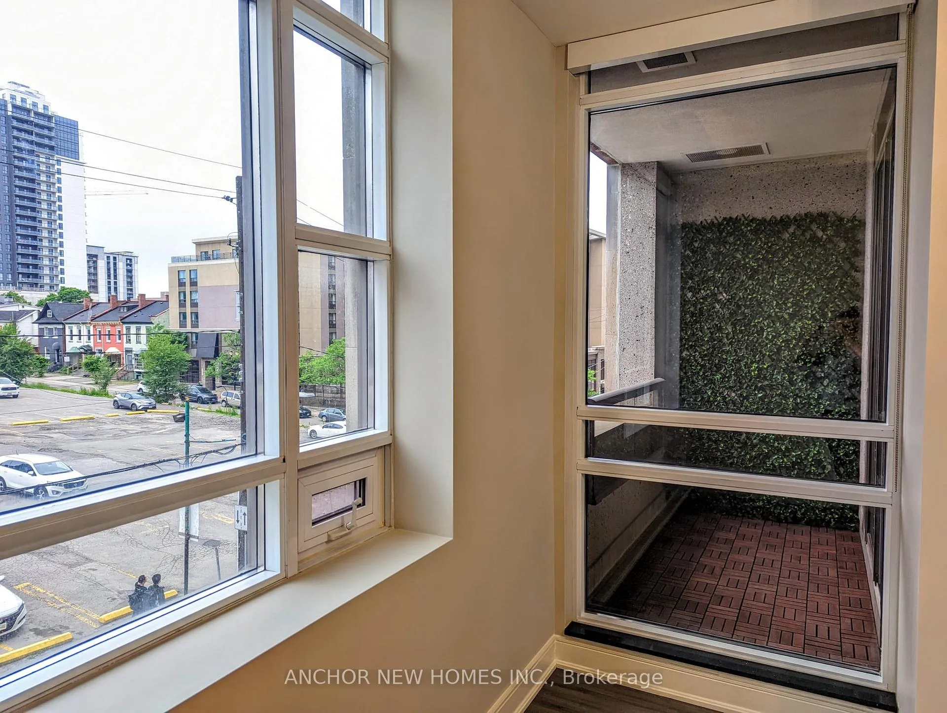 Photo 21 of Unit 304, 150 Main Street W, Hamilton, Central — HOMEH
