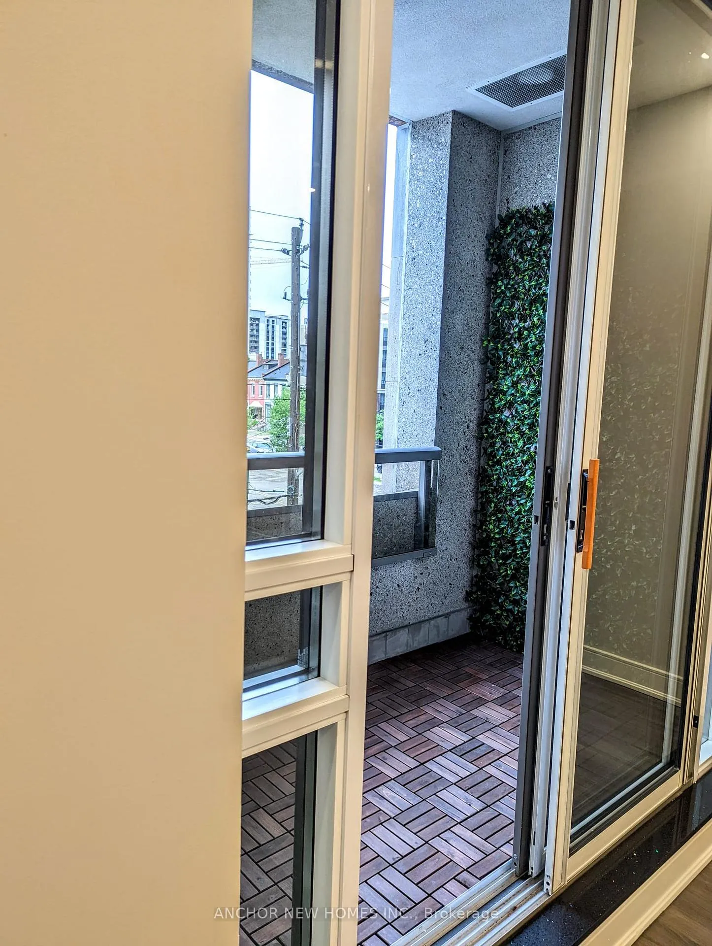 Photo 22 of Unit 304, 150 Main Street W, Hamilton, Central — HOMEH