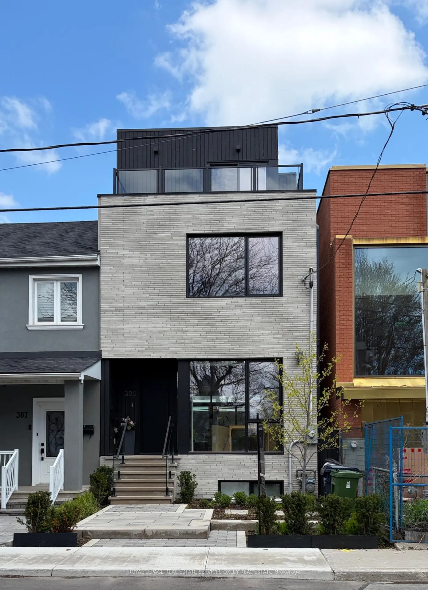 Photo 1 of 305 Manning Avenue, Toronto, Trinity-Bellwoods — HOMEH