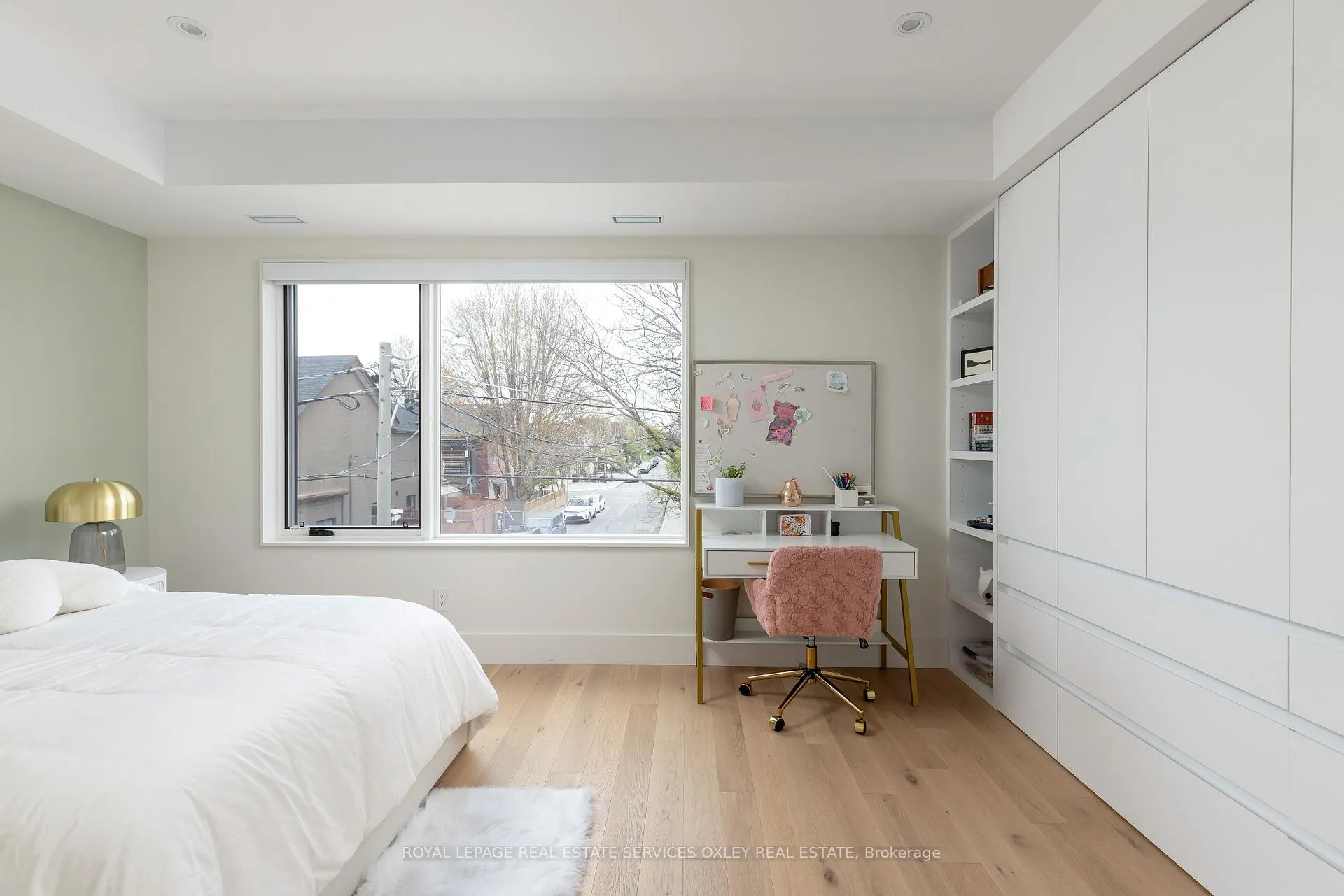 Photo 17 of 305 Manning Avenue, Toronto, Trinity-Bellwoods — HOMEH