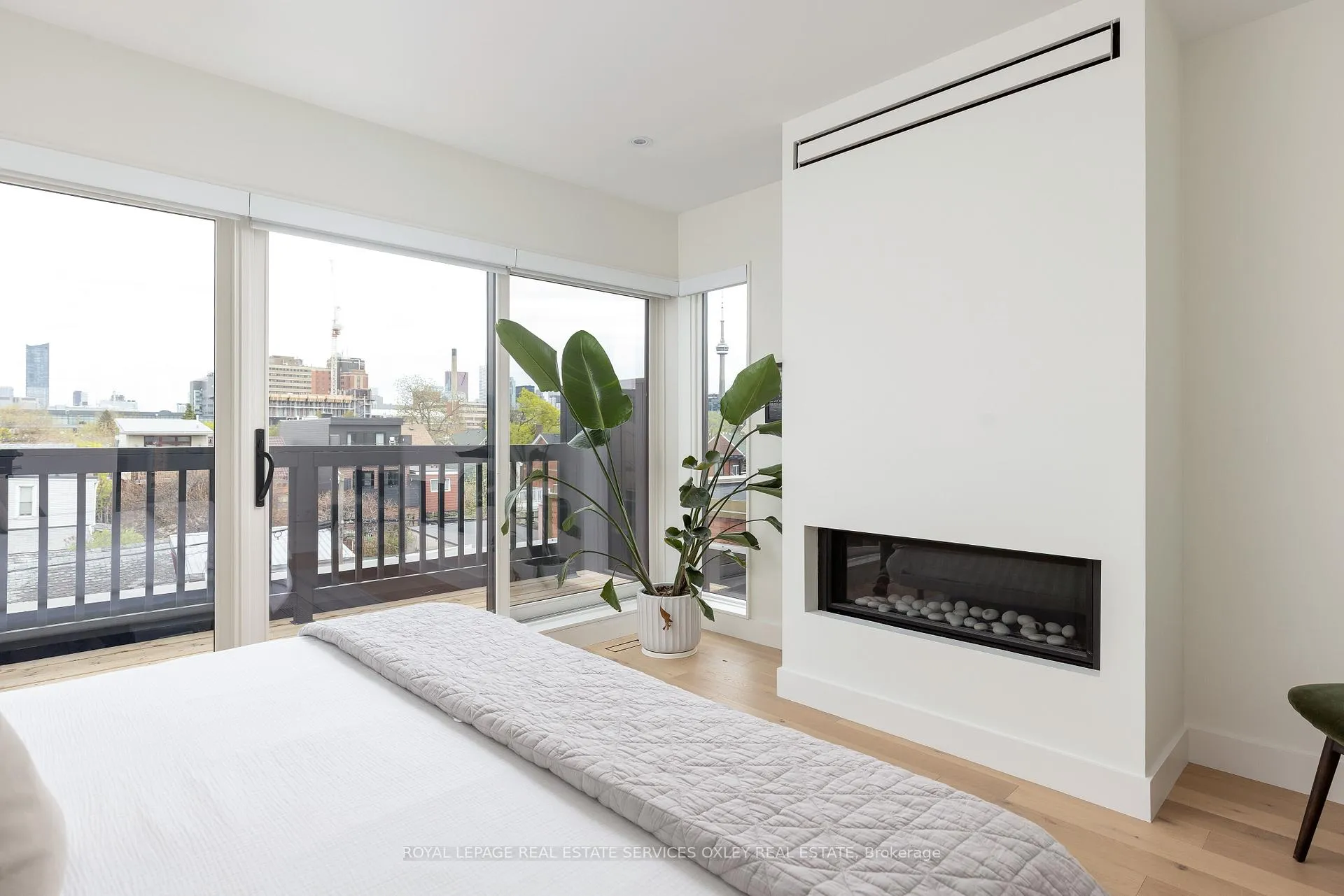 Photo 26 of 305 Manning Avenue, Toronto, Trinity-Bellwoods — HOMEH