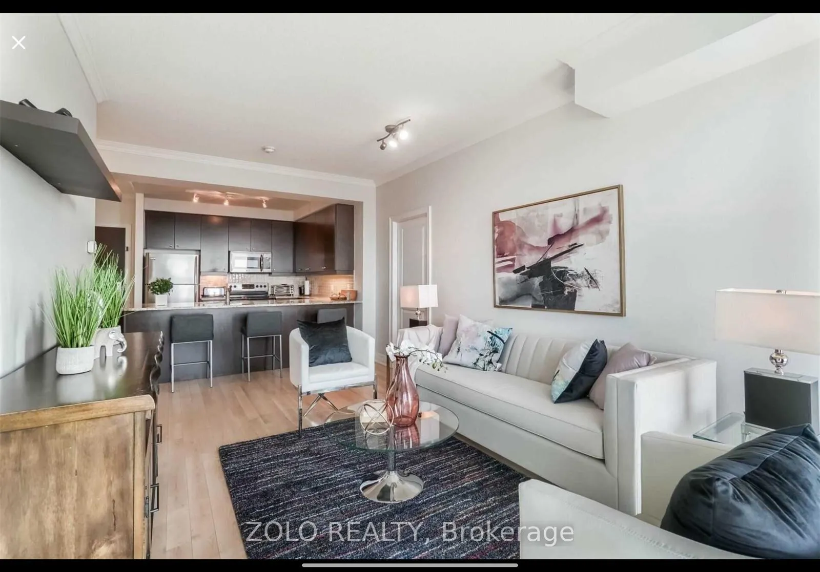 Photo 3 of Unit 1905, 100 John Street, Brampton, Downtown Brampton — HOMEH