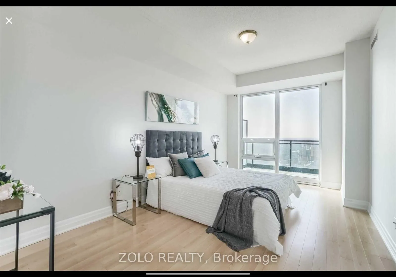 Photo 9 of Unit 1905, 100 John Street, Brampton, Downtown Brampton — HOMEH