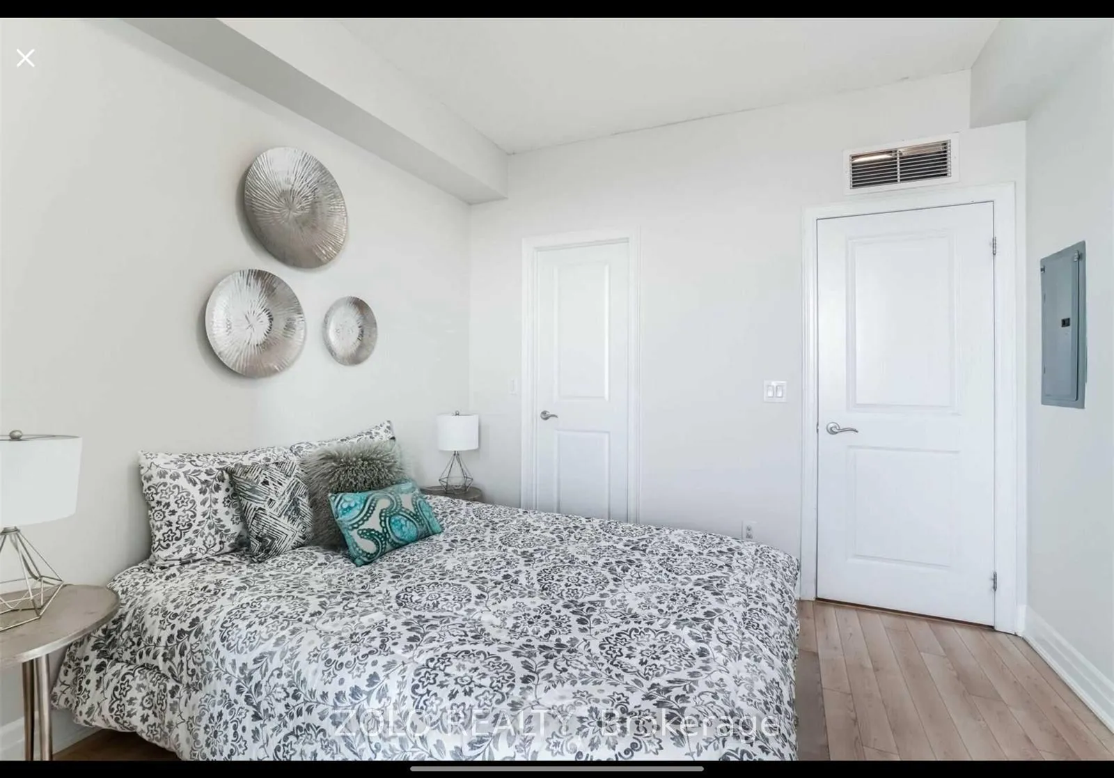 Photo 12 of Unit 1905, 100 John Street, Brampton, Downtown Brampton — HOMEH