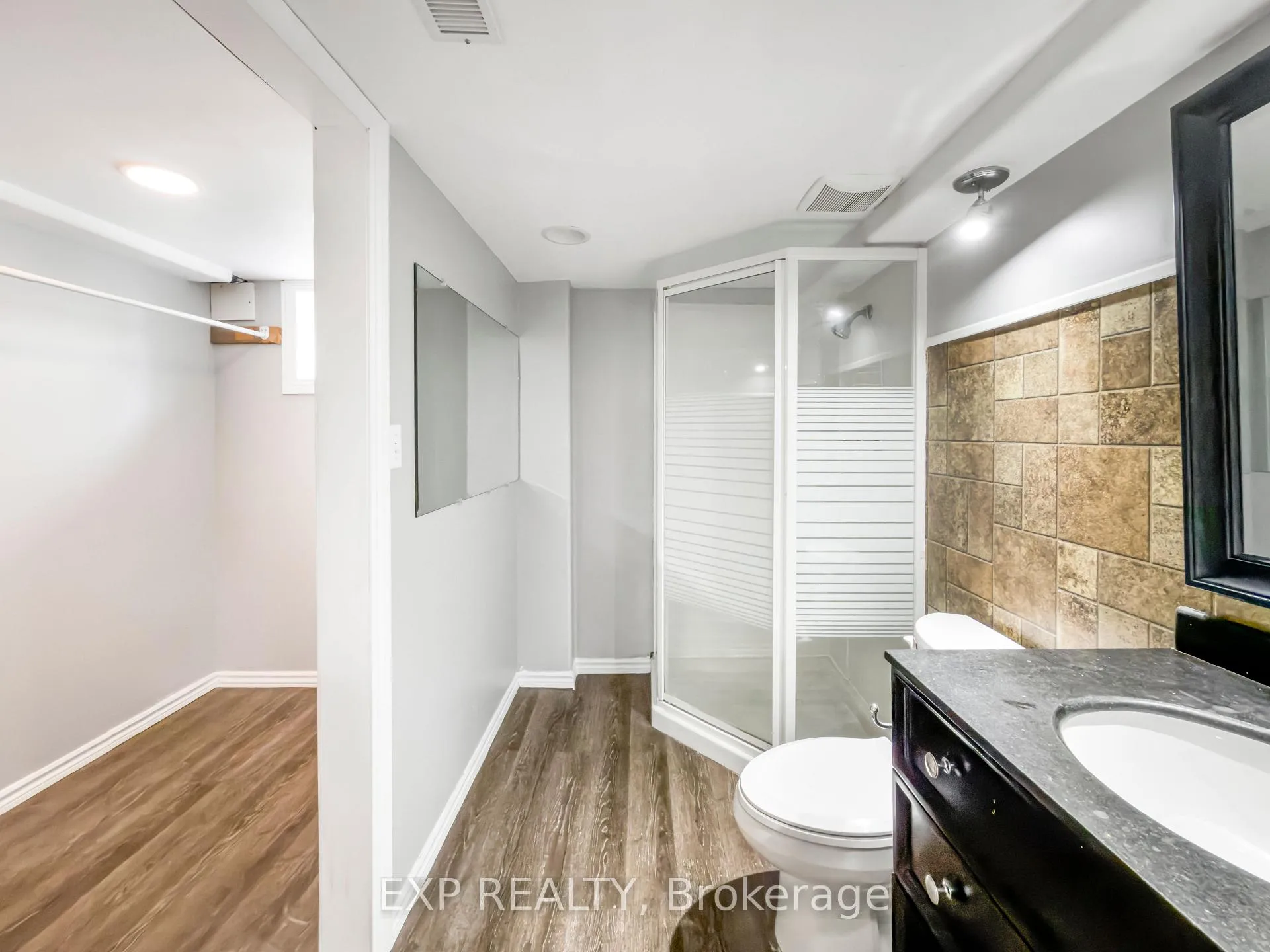 Photo 28 of 2114 Girardot Street, Windsor — HOMEH