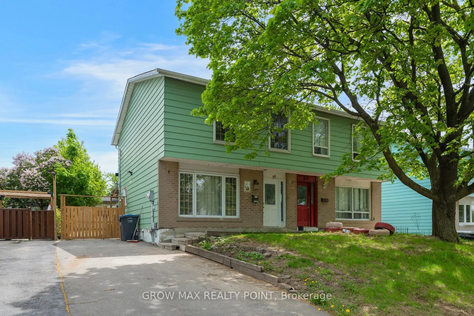 Photo 1 of 36 Bramhall Circle, Brampton, Madoc — HOMEH