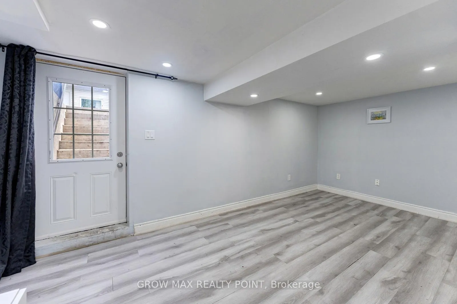 Photo 34 of 36 Bramhall Circle, Brampton, Madoc — HOMEH