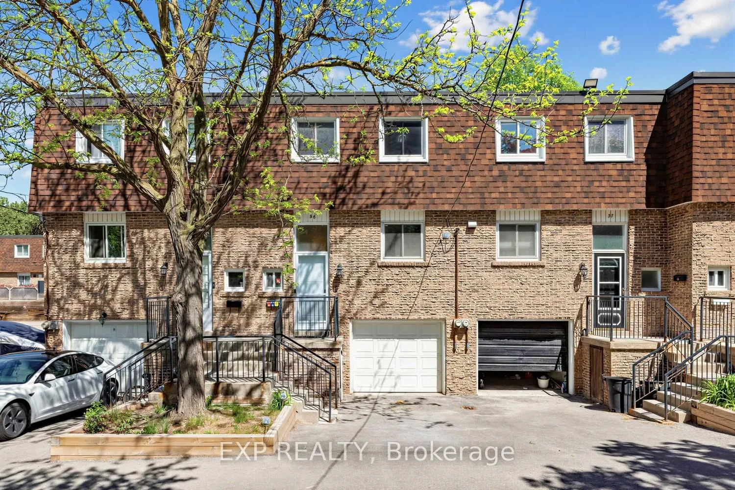 Photo 1 of Unit 36, 36 The Carriage Way, Markham, Royal Orchard — HOMEH