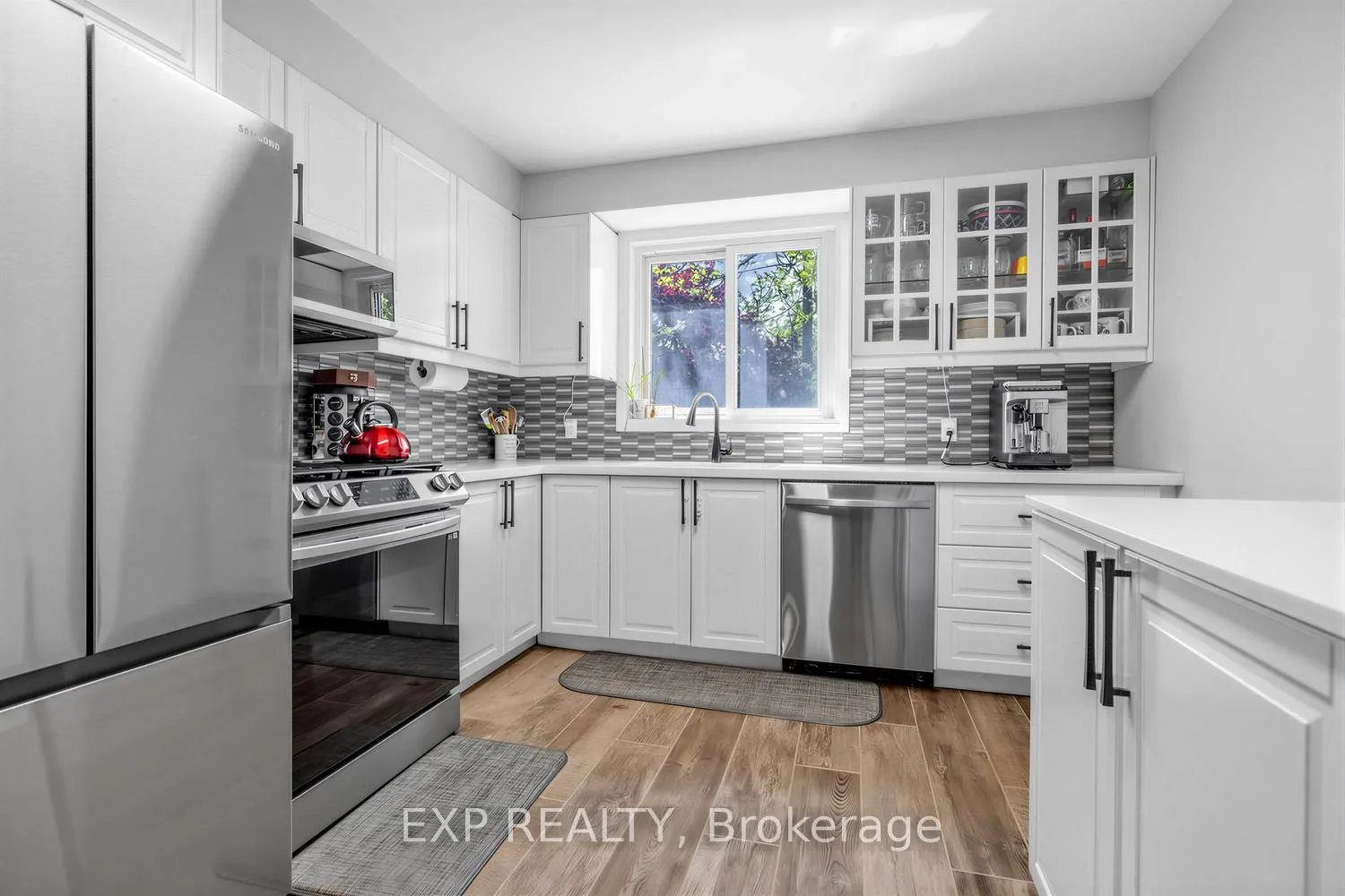 Photo 3 of Unit 36, 36 The Carriage Way, Markham, Royal Orchard — HOMEH