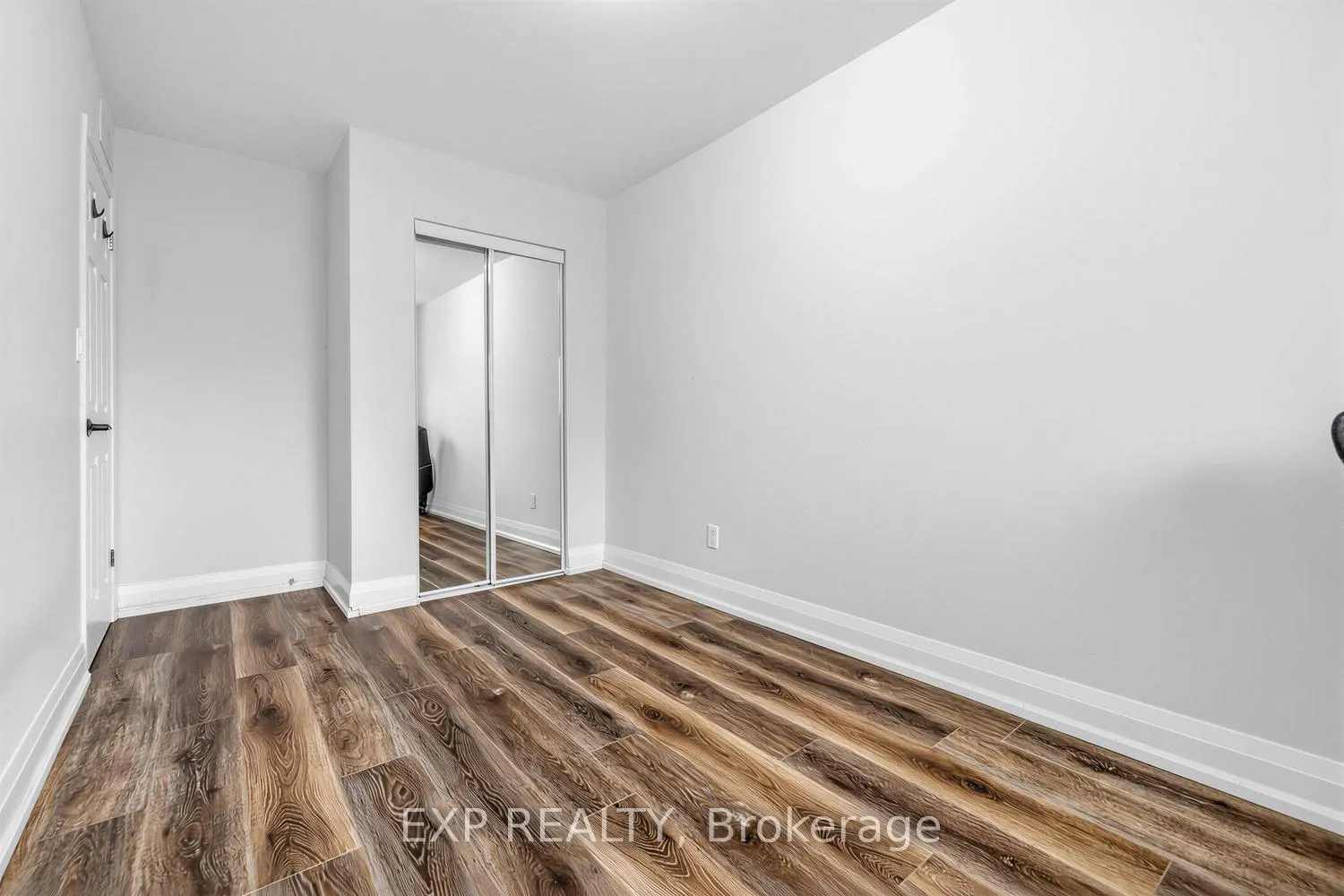 Photo 23 of Unit 36, 36 The Carriage Way, Markham, Royal Orchard — HOMEH