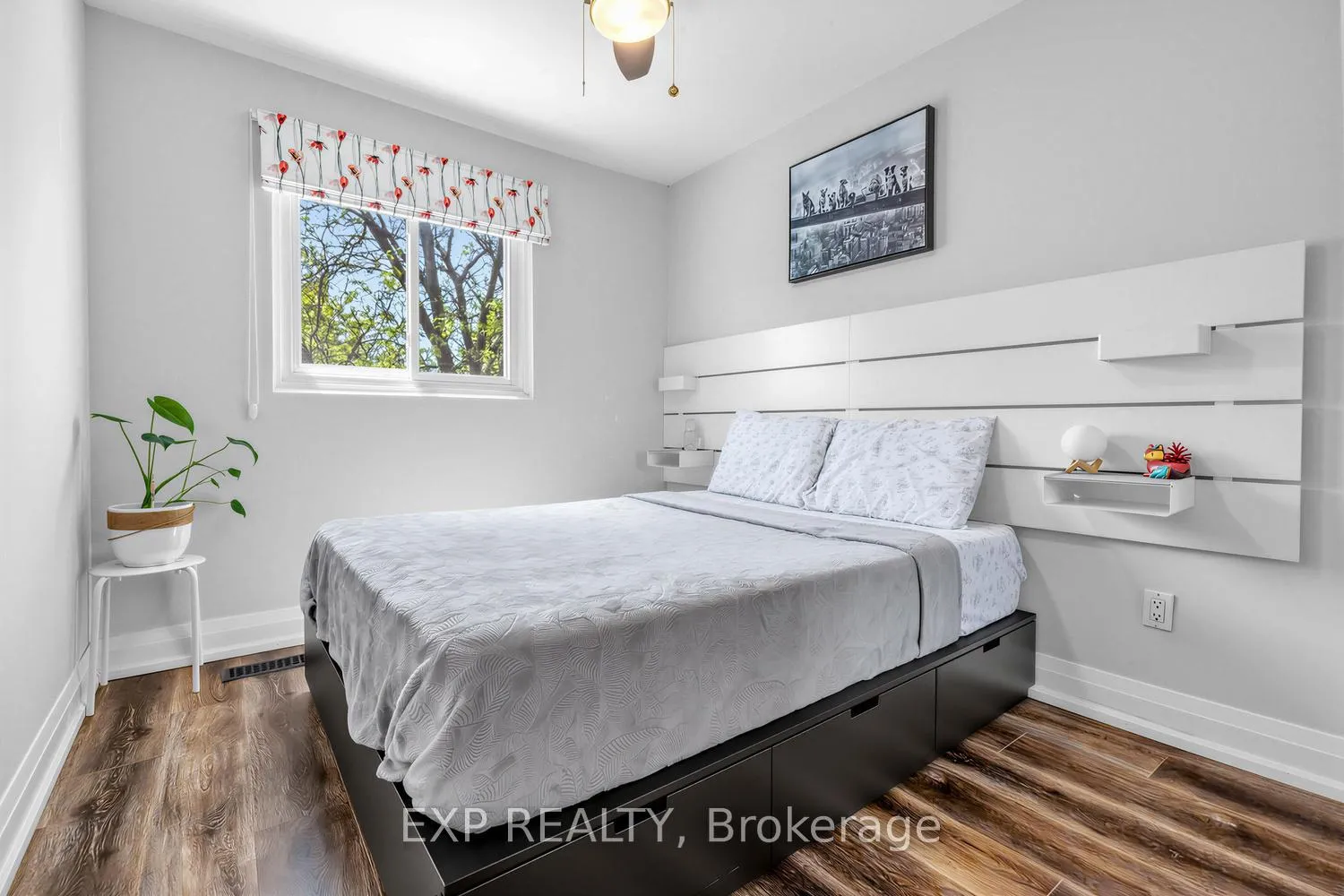 Photo 24 of Unit 36, 36 The Carriage Way, Markham, Royal Orchard — HOMEH