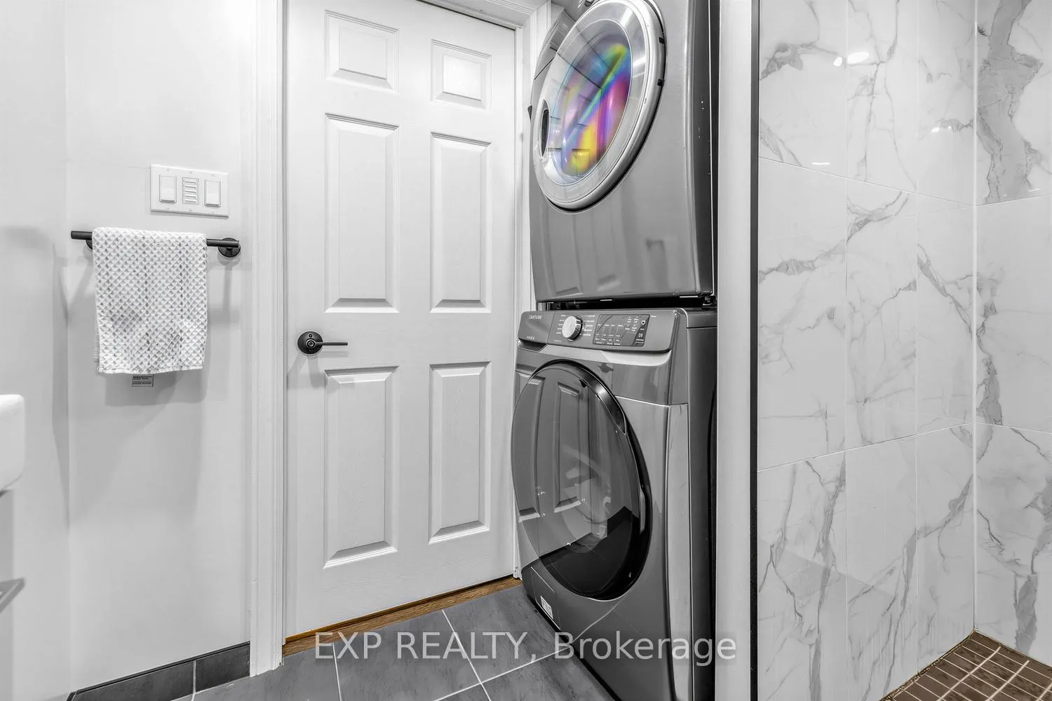 Photo 29 of Unit 36, 36 The Carriage Way, Markham, Royal Orchard — HOMEH