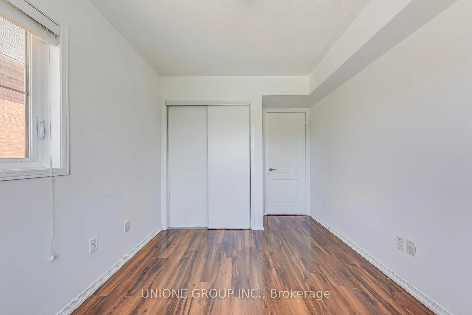 Photo 23 of Unit 2, 2551 Sixth Line, Oakville, River Oaks — HOMEH