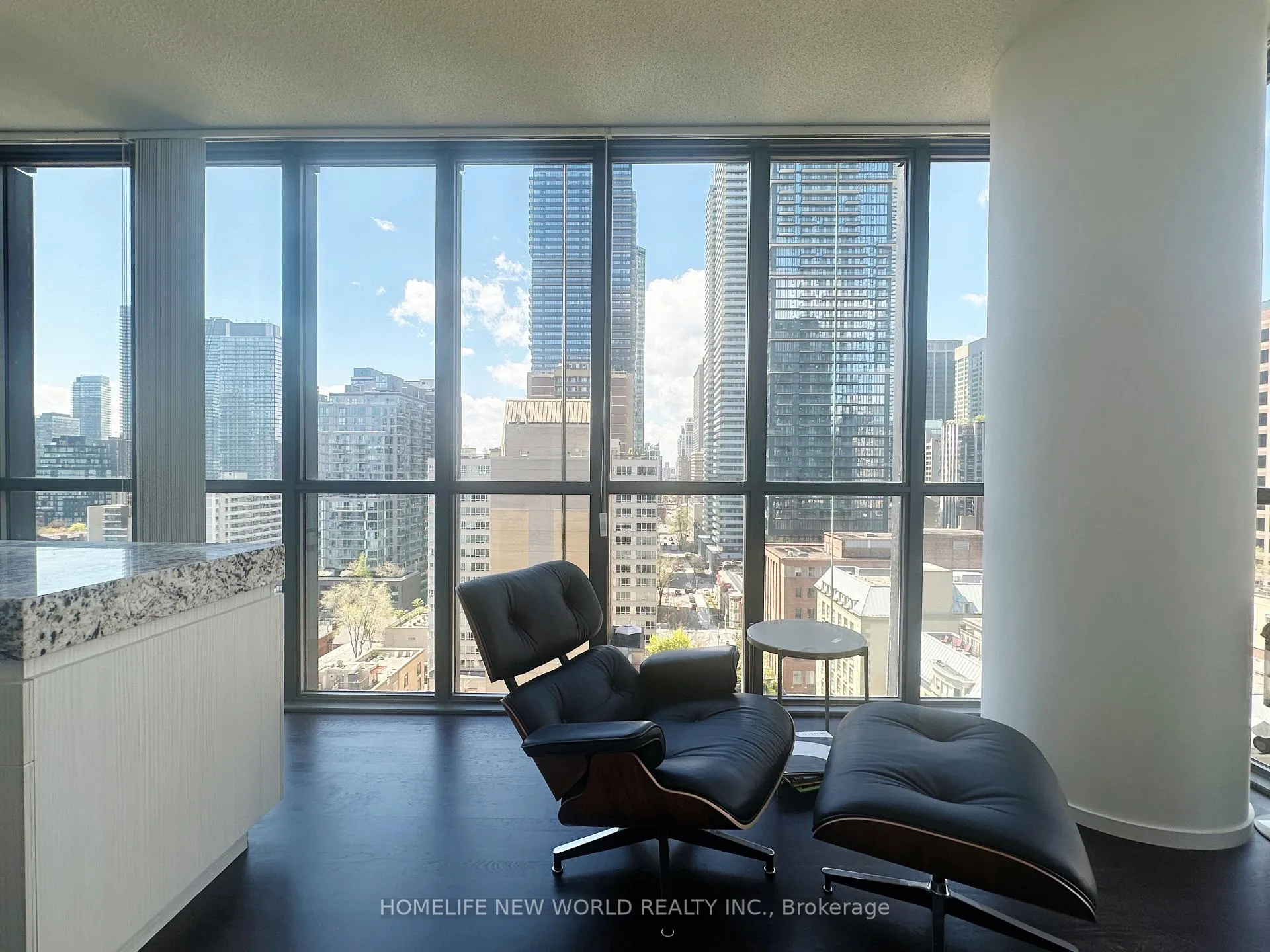 Photo 10 of Unit 1306, 101 Charles Street E, Toronto, Church-Yonge Corridor — HOMEH