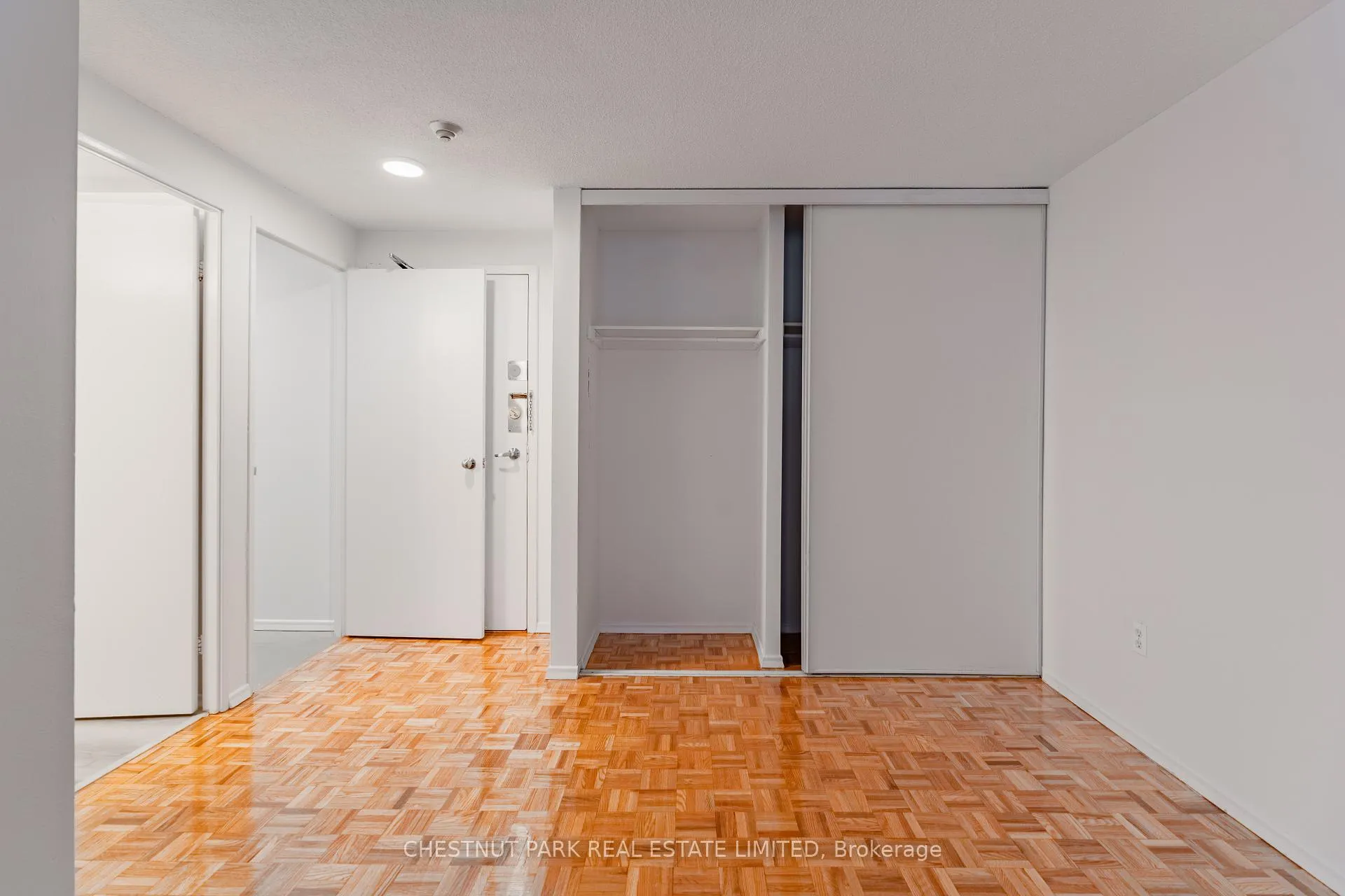 Photo 5 of Unit 1207, 20 Saint Patrick Street, Toronto, Kensington-Chinatown — HOMEH