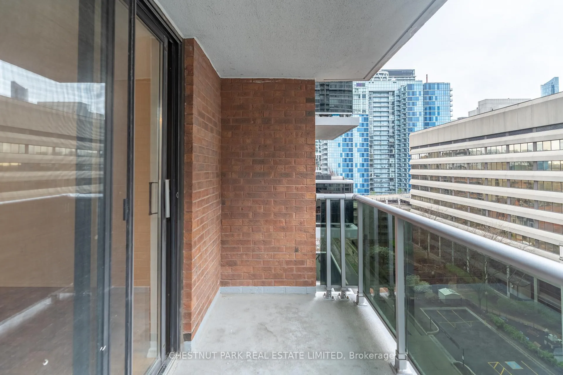 Photo 10 of Unit 1207, 20 Saint Patrick Street, Toronto, Kensington-Chinatown — HOMEH