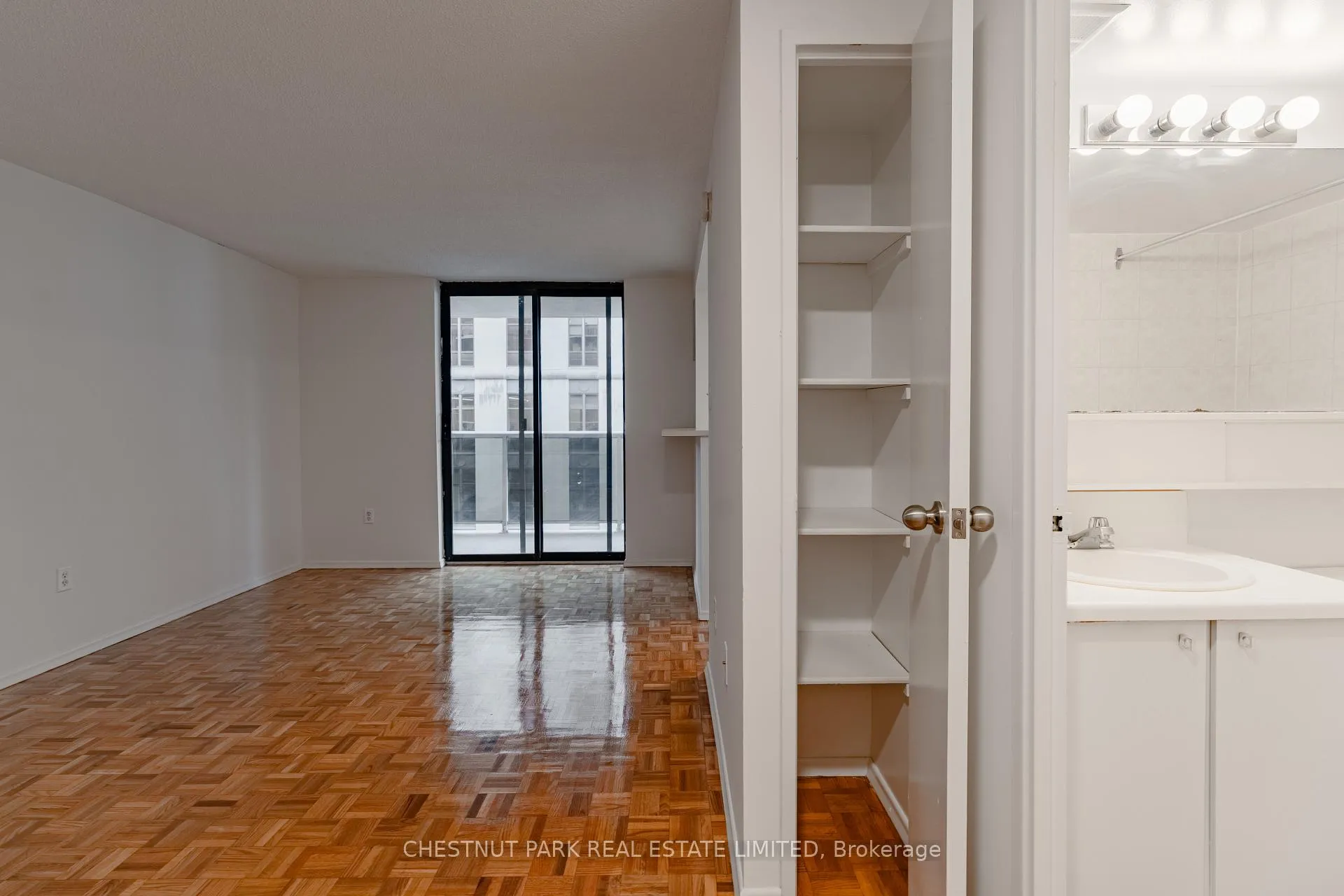 Photo 22 of Unit 1207, 20 Saint Patrick Street, Toronto, Kensington-Chinatown — HOMEH