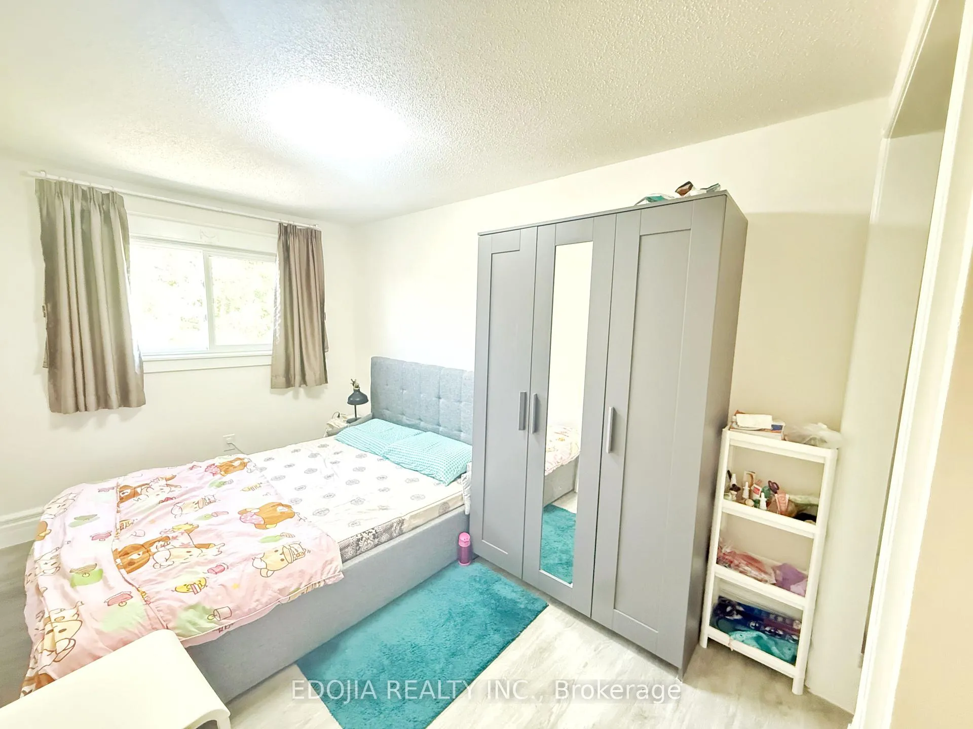 Photo 12 of 104 Goodwood Drive, Markham, Middlefield — HOMEH