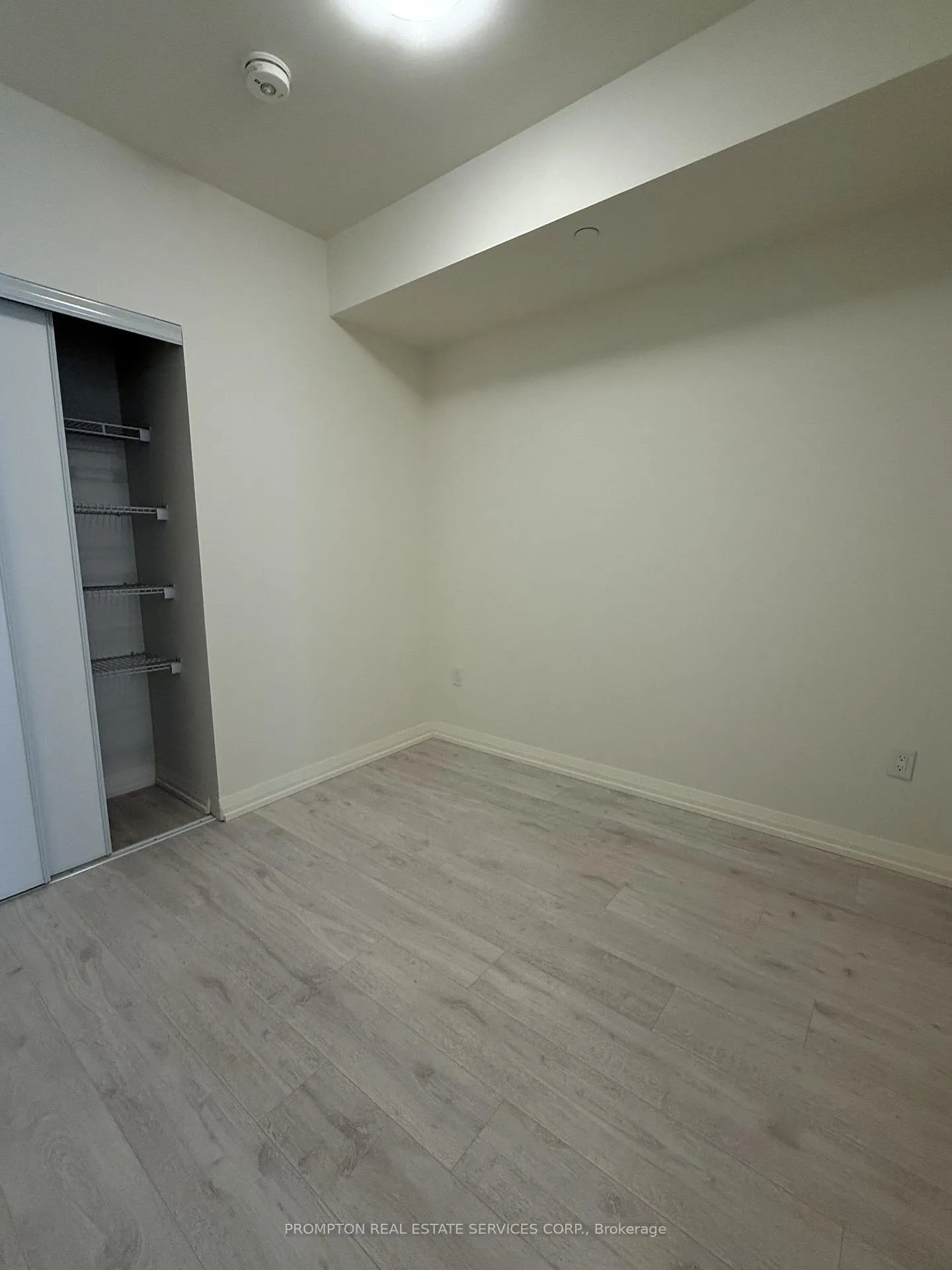 Photo 11 of Unit 202, 27 Korda Gate, Vaughan, Vellore Village — HOMEH