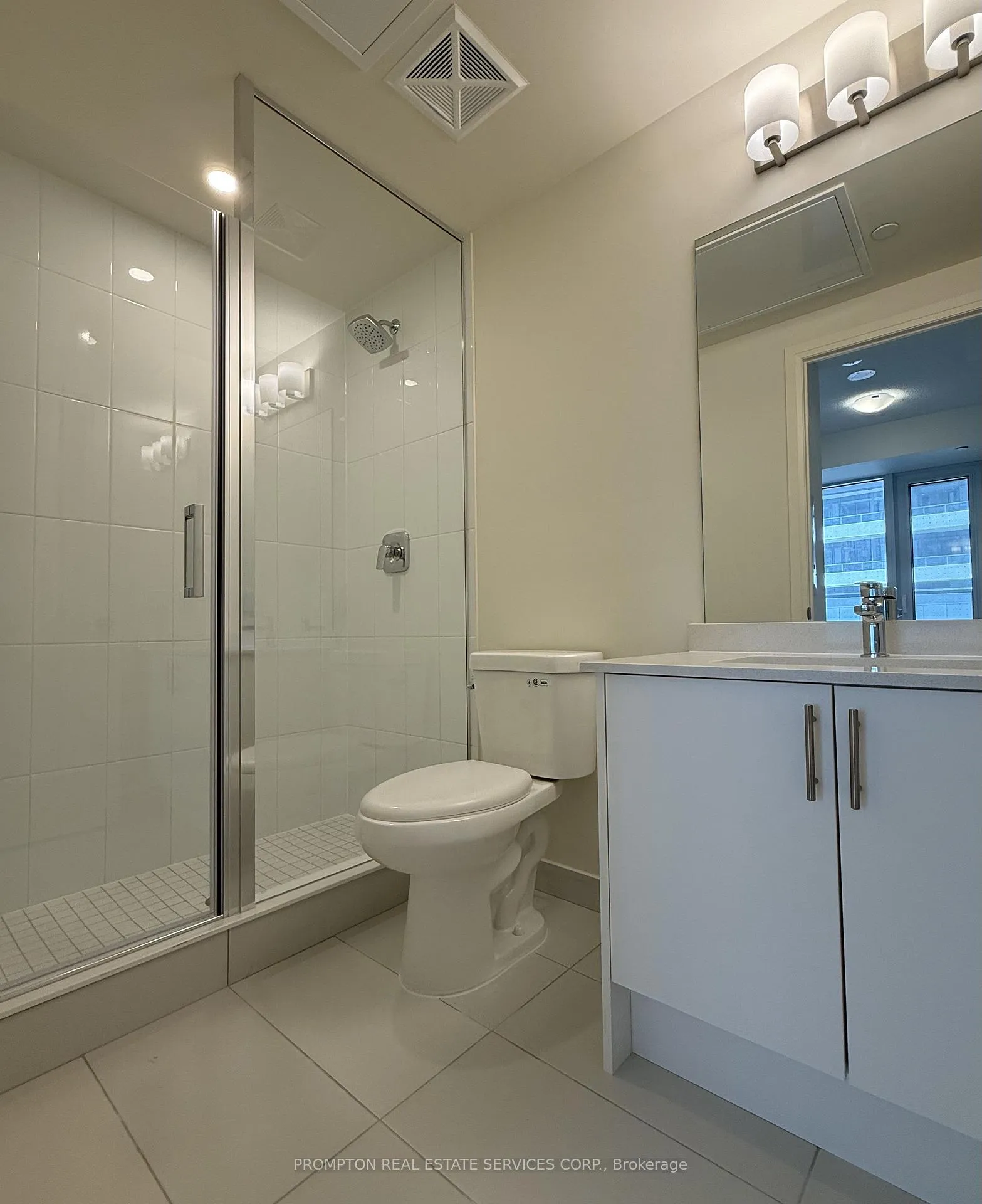 Photo 17 of Unit 202, 27 Korda Gate, Vaughan, Vellore Village — HOMEH