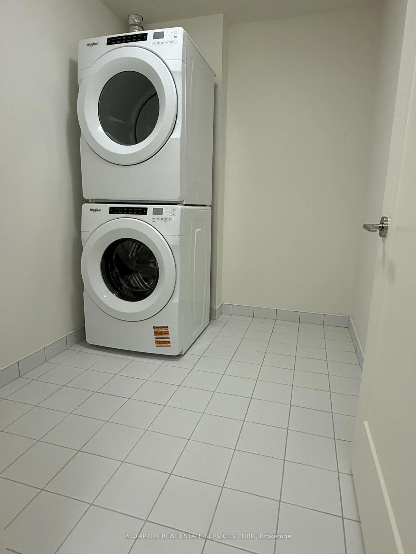 Photo 18 of Unit 202, 27 Korda Gate, Vaughan, Vellore Village — HOMEH
