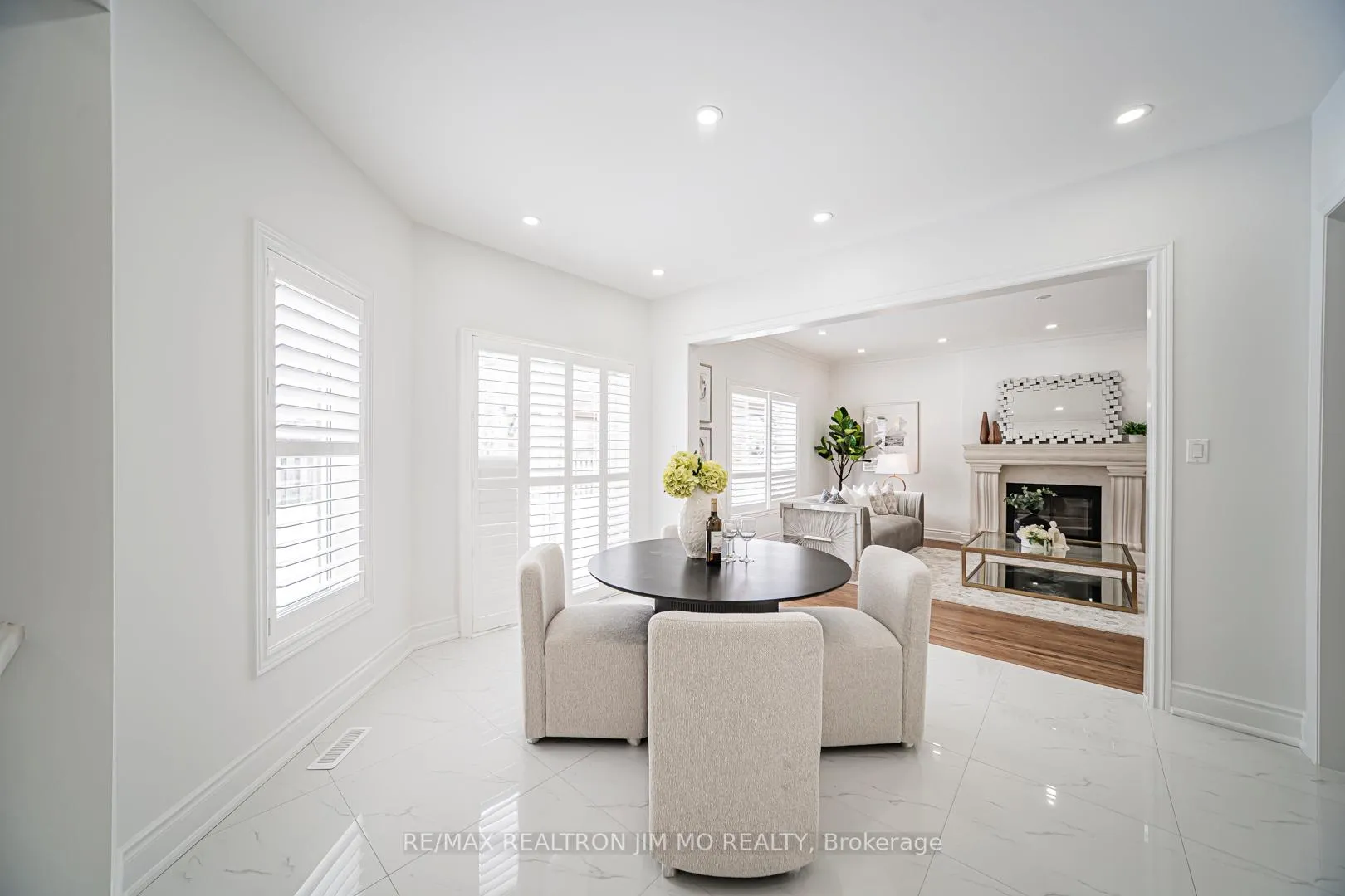 Photo 15 of 30 Eyer Drive, Markham, Cachet — HOMEH
