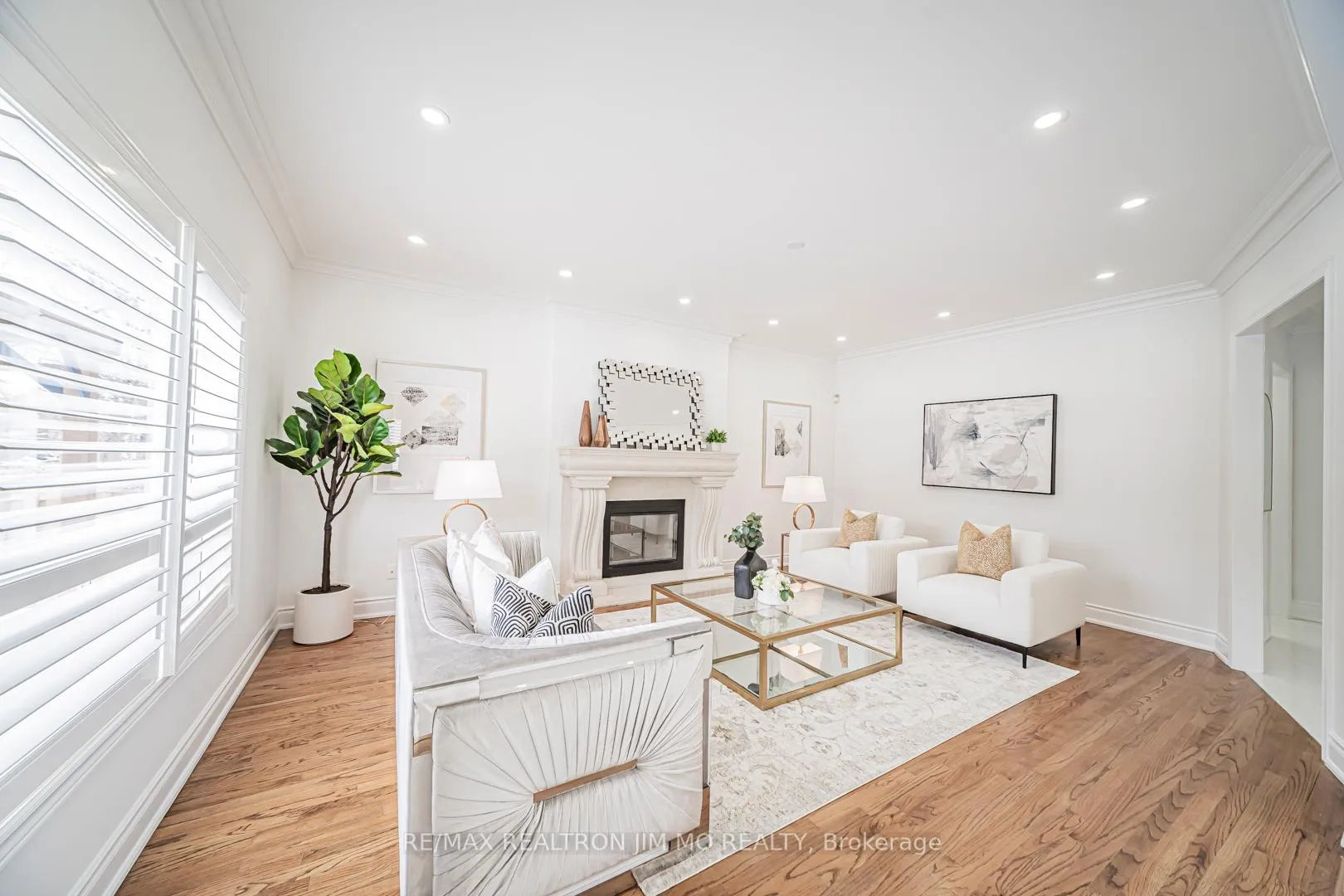 Photo 16 of 30 Eyer Drive, Markham, Cachet — HOMEH
